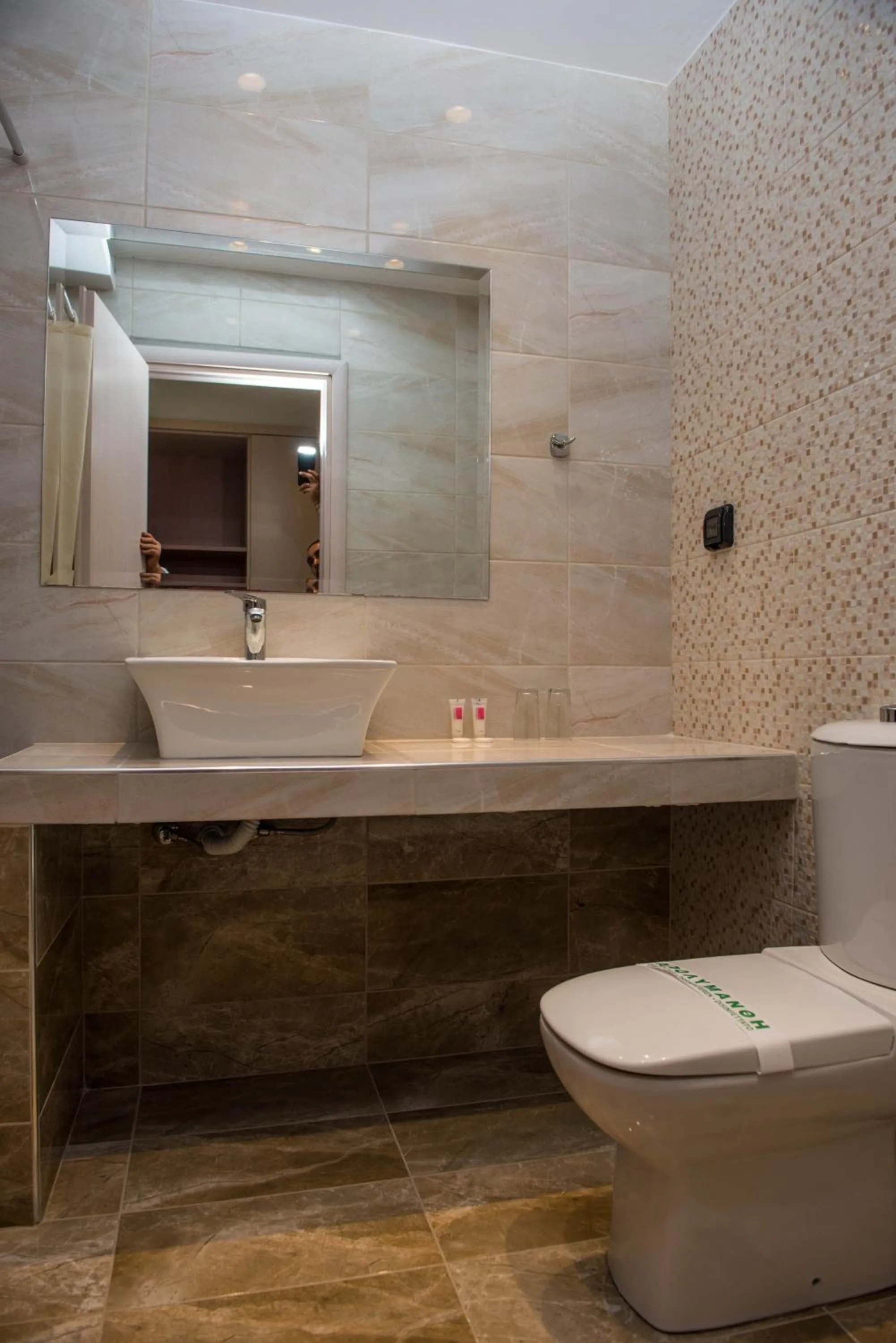 Alexander The Great Hotel