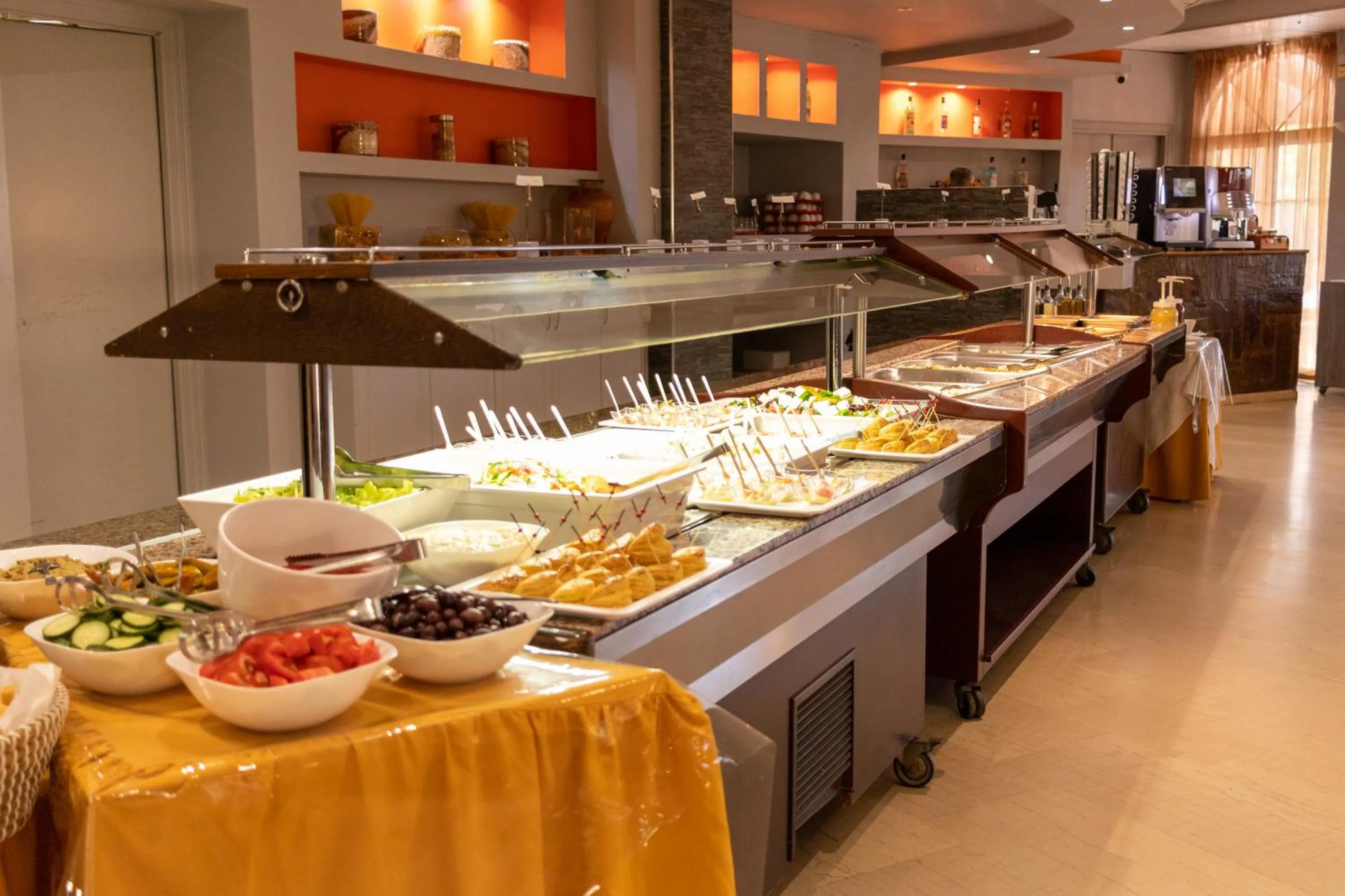 Alexander The Great Hotel