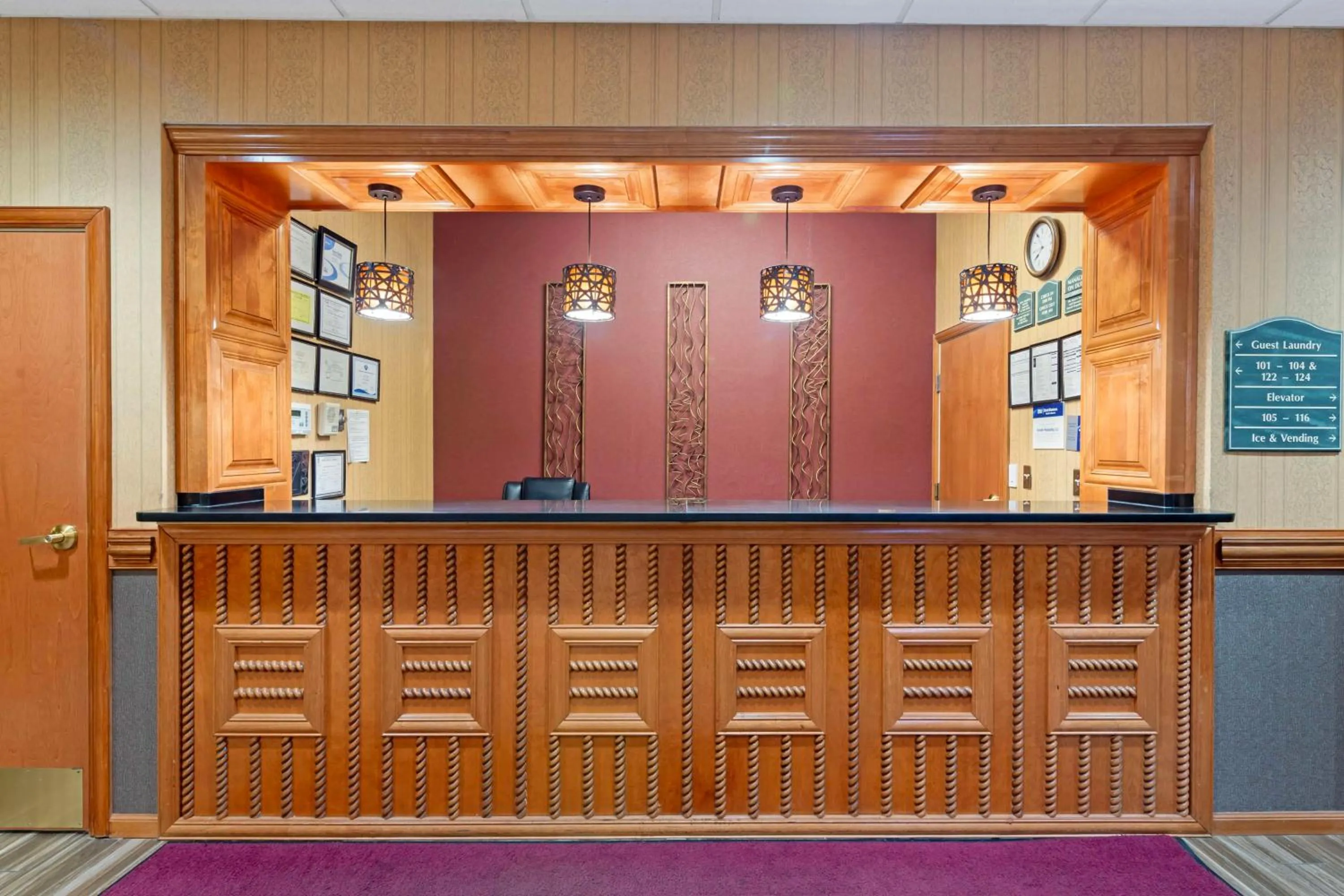 Lobby or reception in Best Western Plus Bradbury Inn and Suites