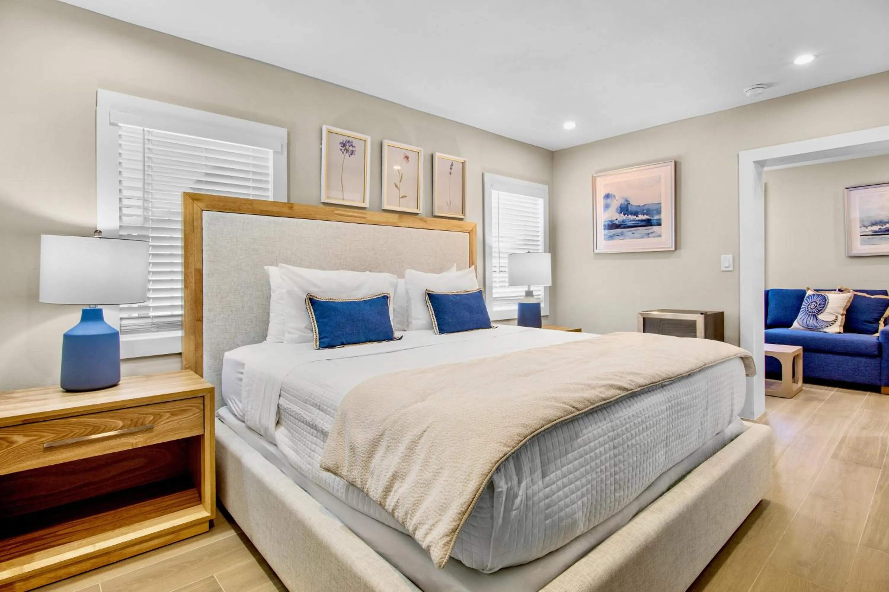 Bed in Haley's at Anna Maria Island Inn