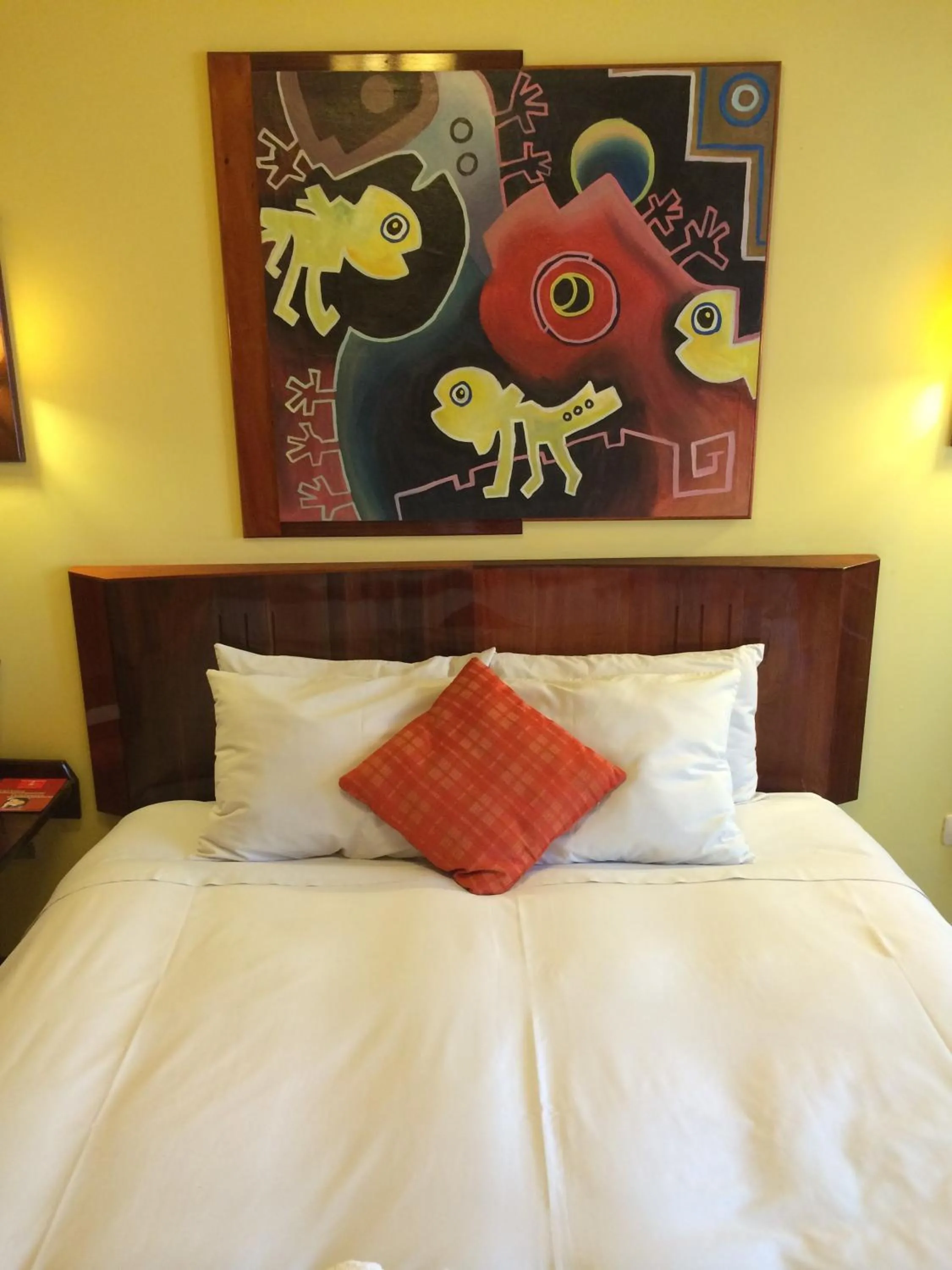 Decorative detail, Bed in Royal Inn Hotel Puno