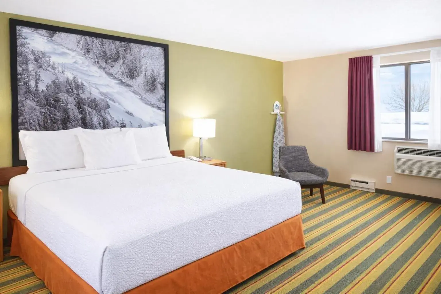 Bedroom, Bed in Super 8 by Wyndham Antigo Bedroom, Bed in Super 8 by Wyndham Antigo