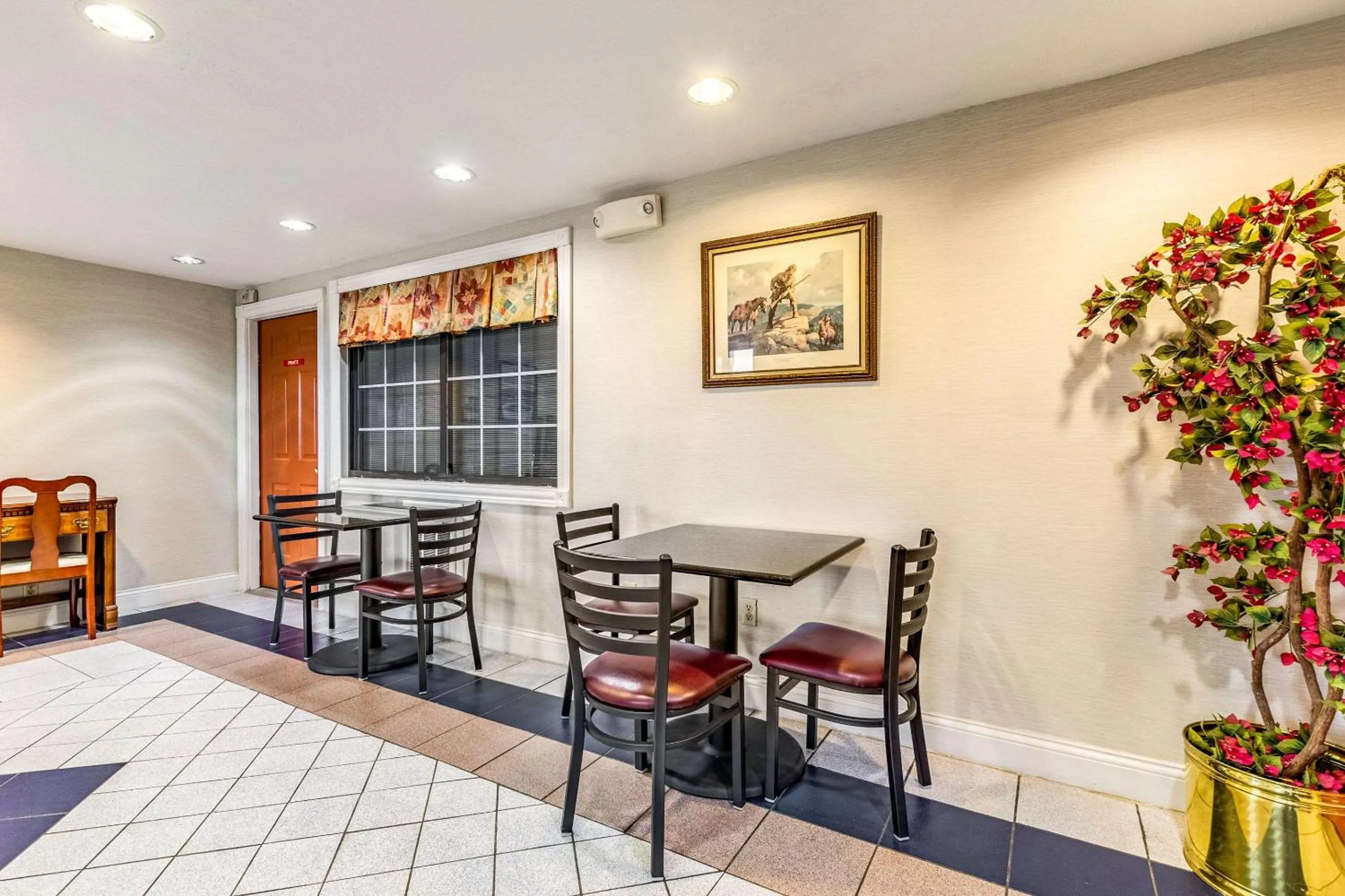 Lobby or reception in Econo Lodge Berea