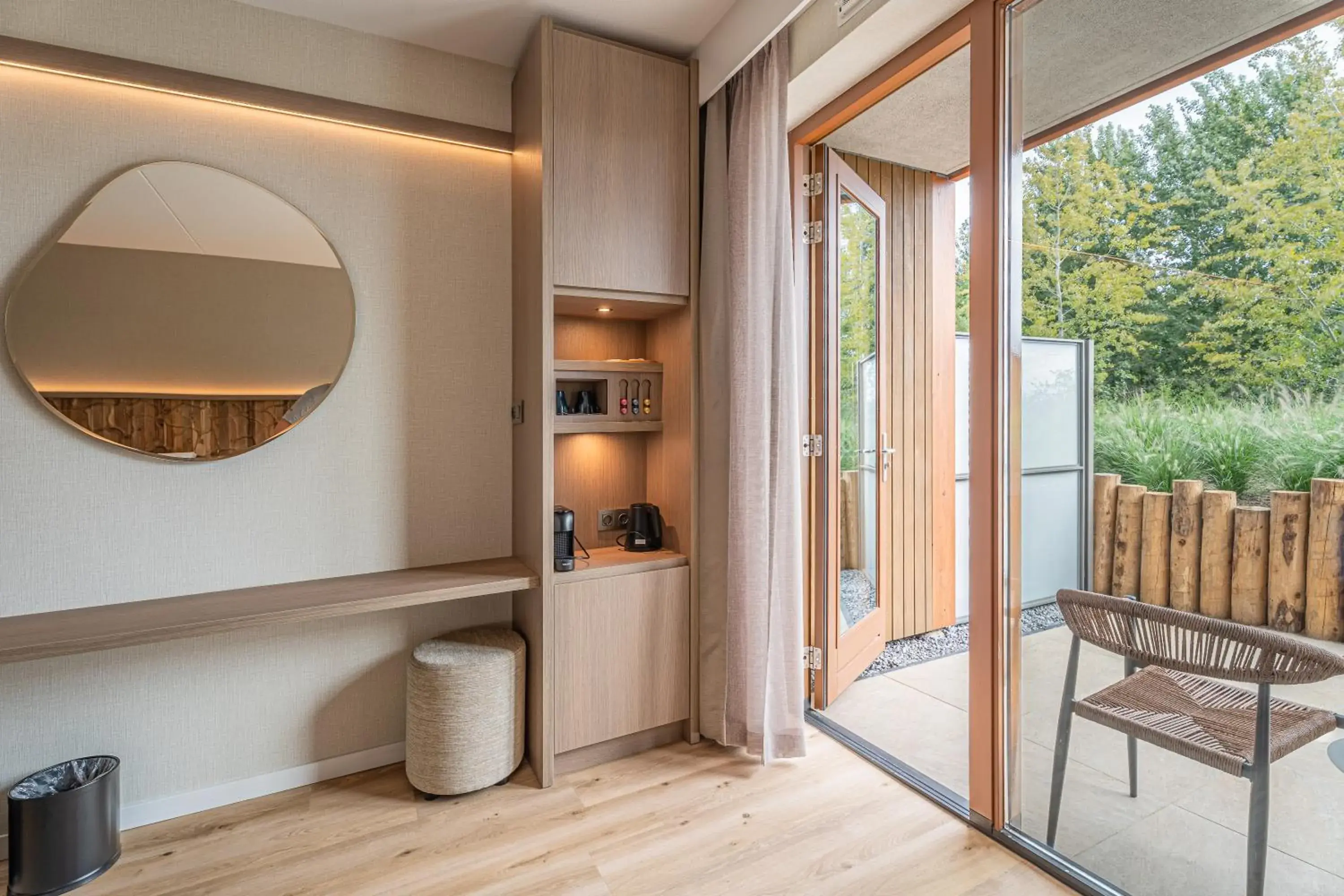 Deluxe Double Room (No pets allowed) in Strandhotel Duinoord Deluxe Double Room (No pets allowed) in Strandhotel Duinoord