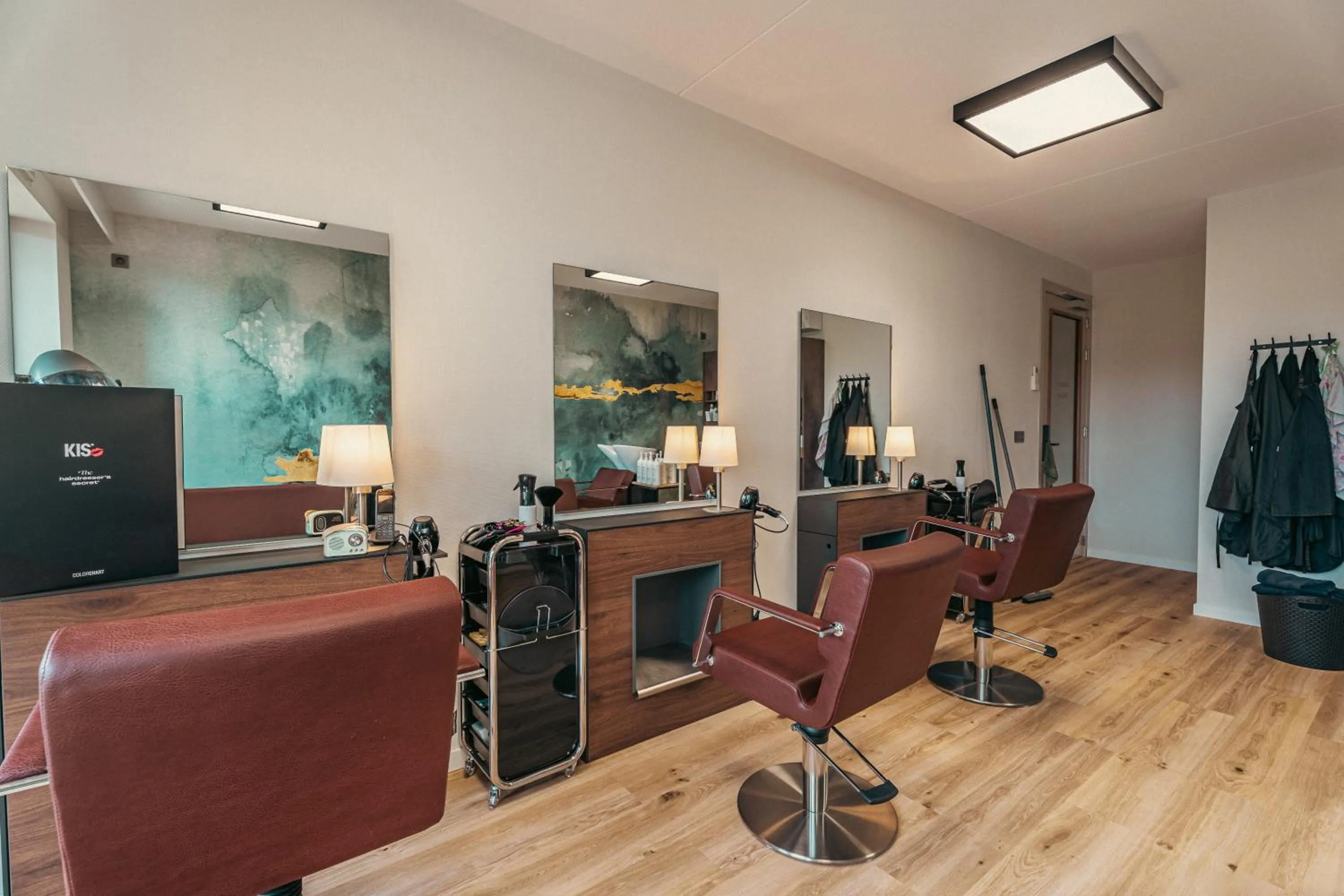 hair dresser in Strandhotel Duinoord