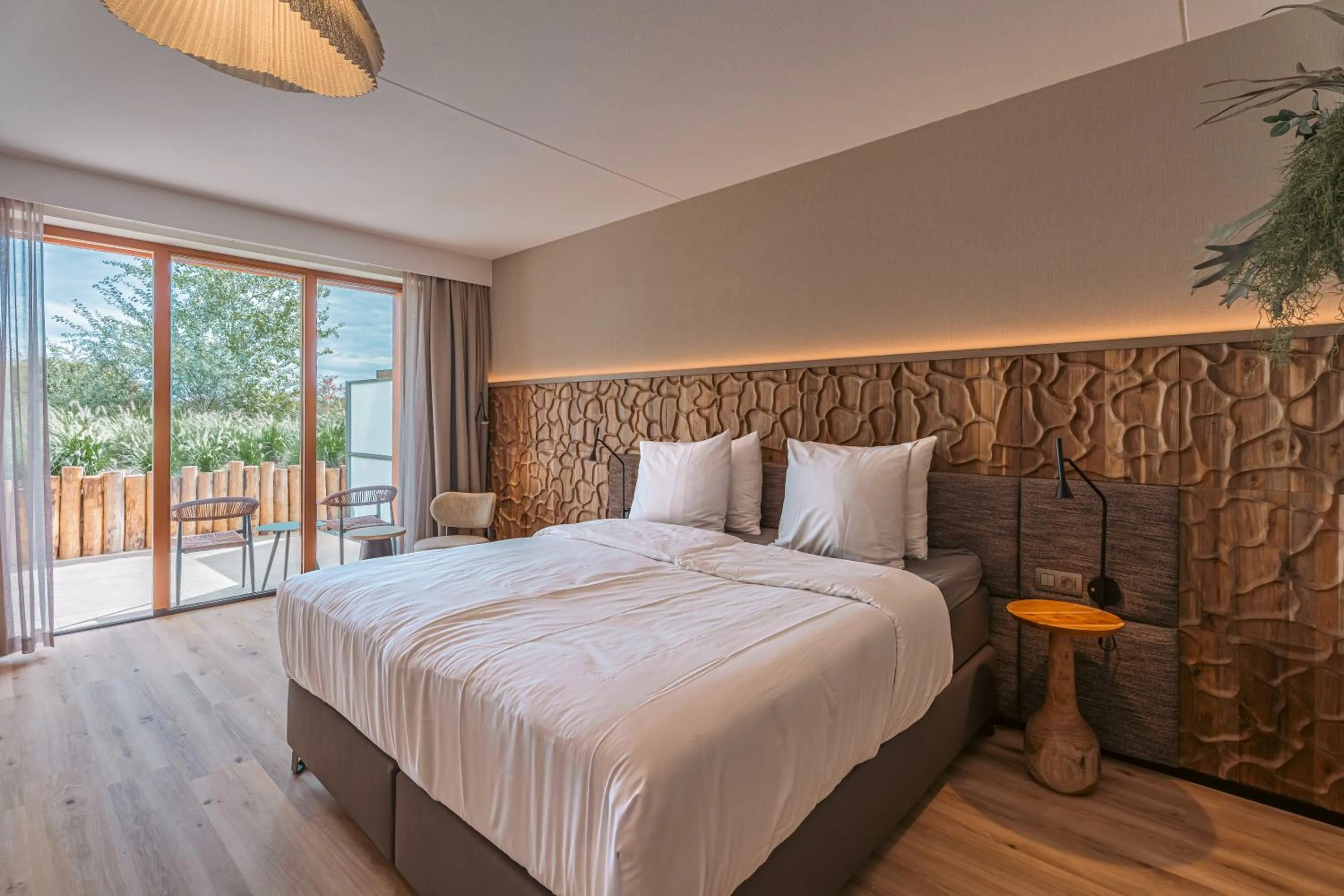 Bed in Strandhotel Duinoord