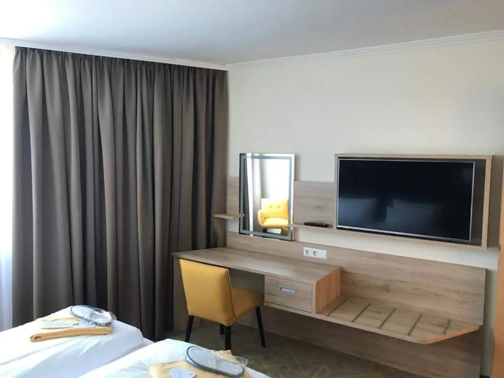 Bedroom, Bed in Gesundheitshotel Weißenstadt am See