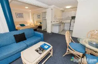 Santa Anne By The Sea