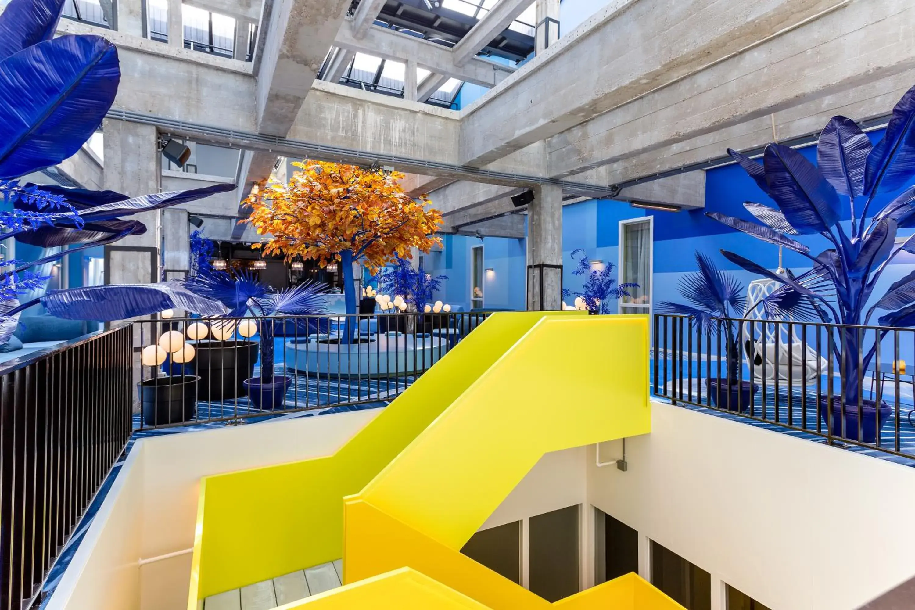 Lounge or bar in Room Mate Bruno, Rotterdam Lounge or bar in Room Mate Bruno, Rotterdam