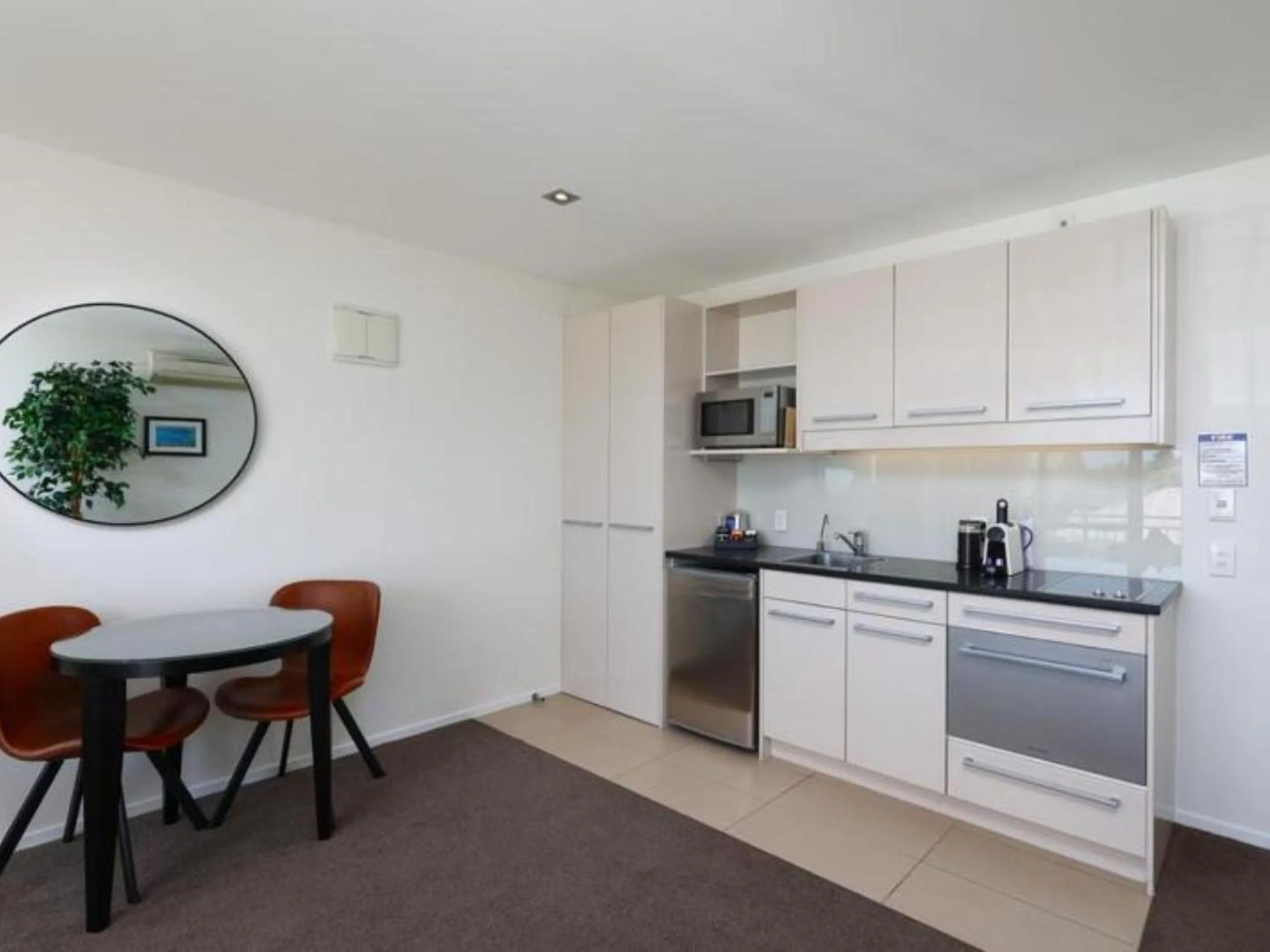 Kitchen or kitchenette in Palazzo Motor Lodge