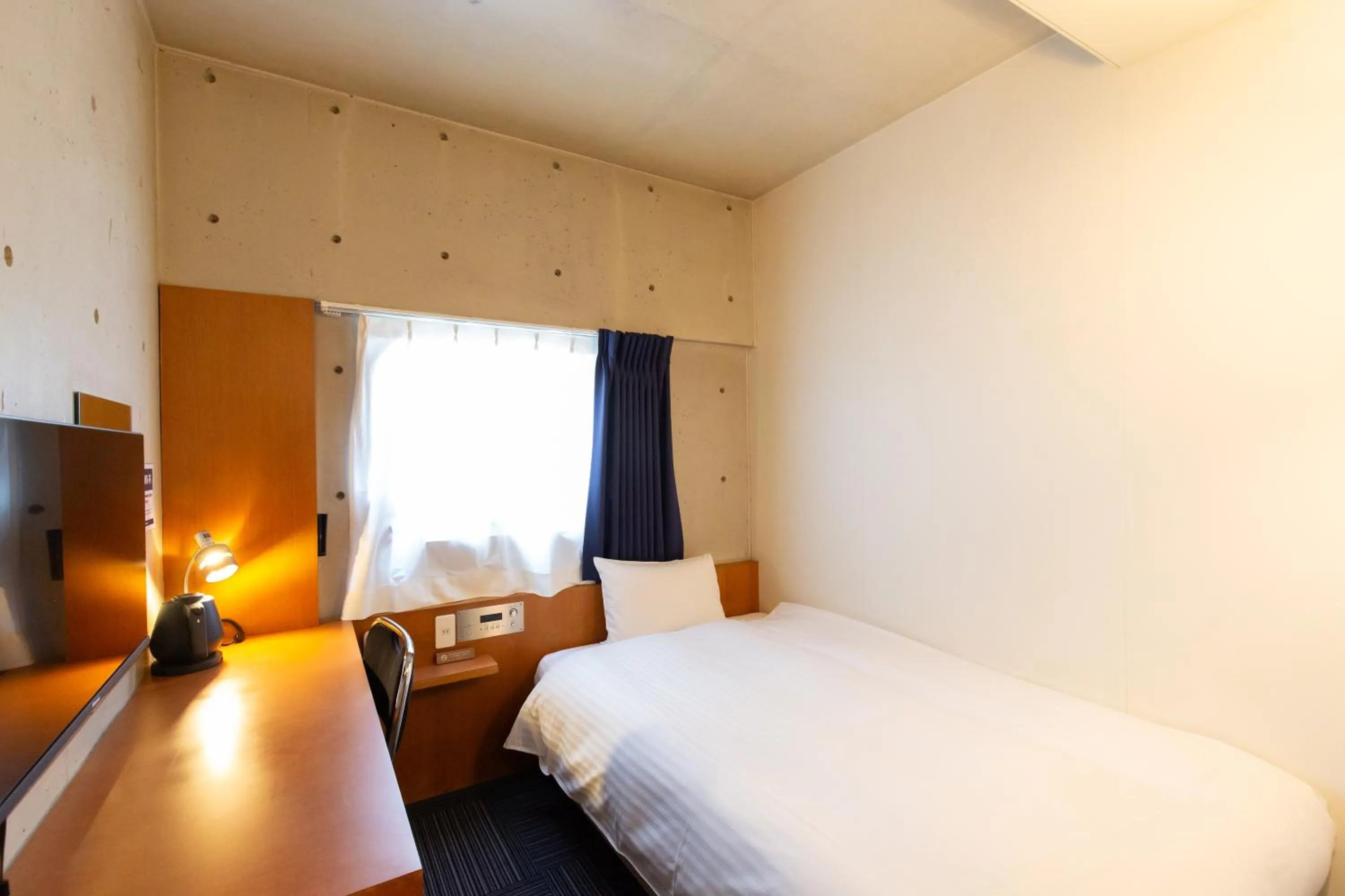 Photo of the whole room, Bed in Hotel Landmark Umeda