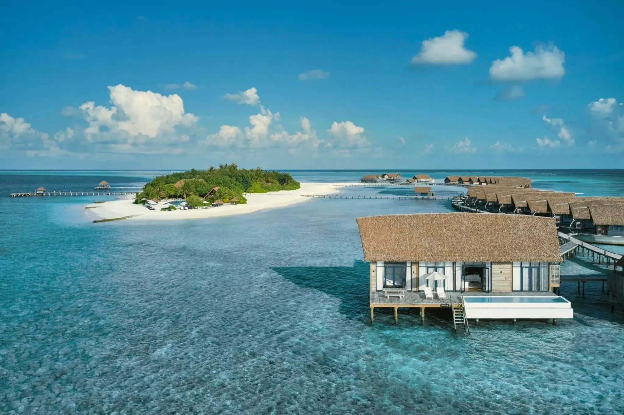 Property building in COMO Cocoa Island Property building in COMO Cocoa Island