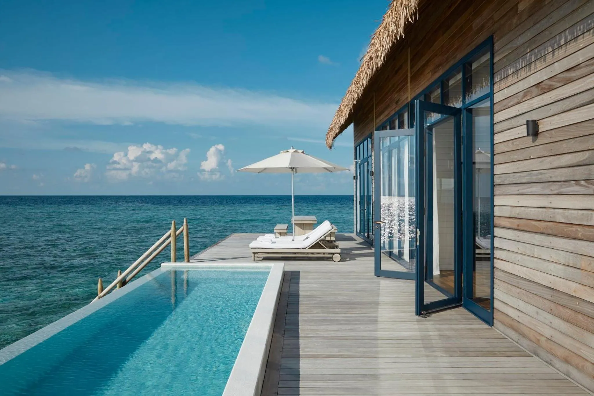 Photo of the whole room in COMO Cocoa Island