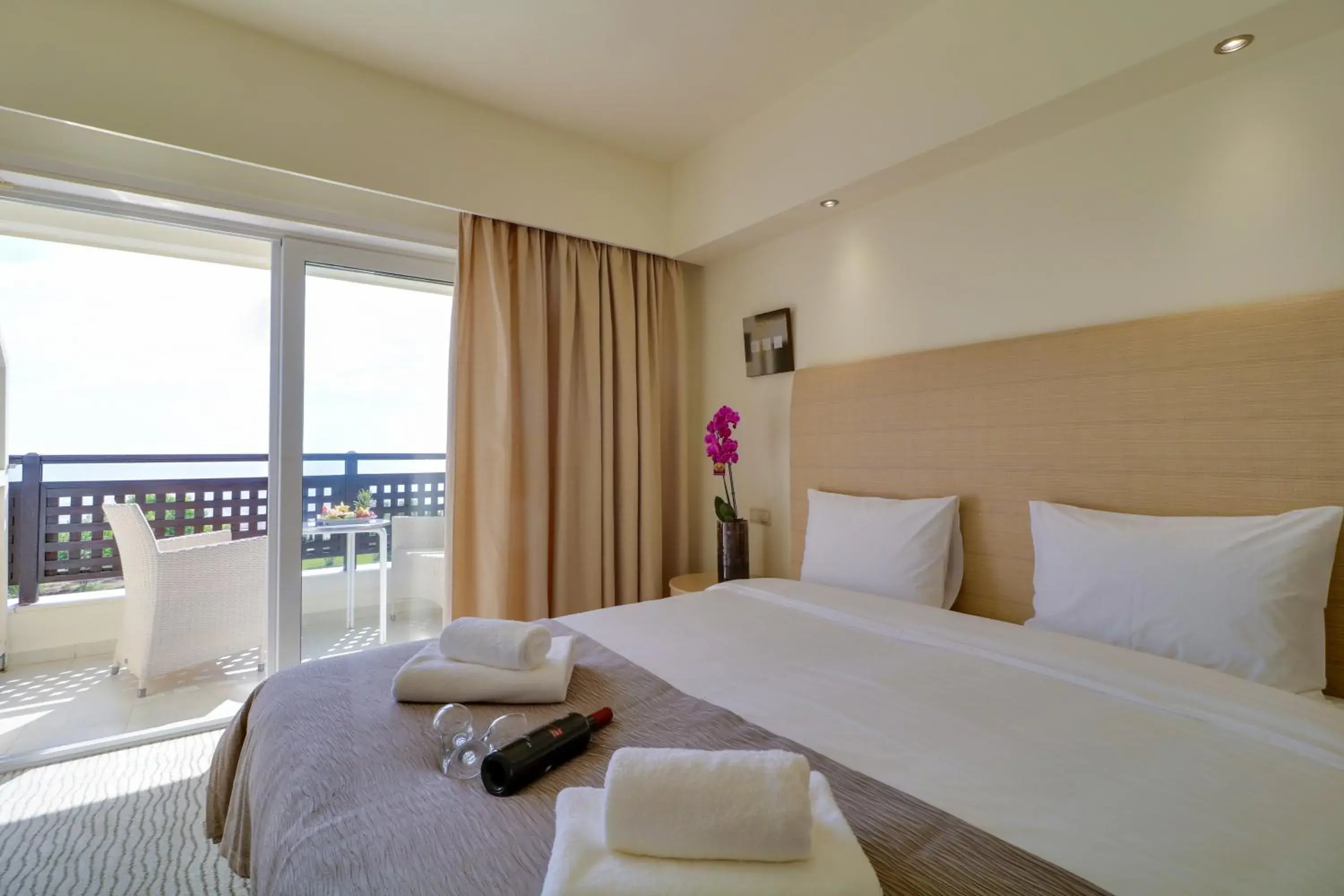Double Room with Side Sea View in Olympian Bay Grand Resort Double Room with Side Sea View in Olympian Bay Grand Resort