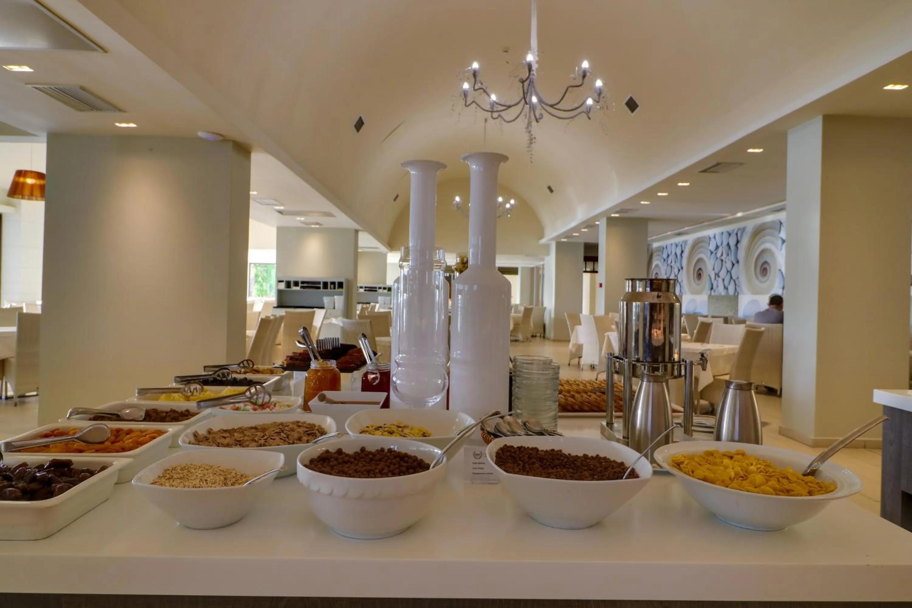 Restaurant/places to eat in Olympian Bay Grand Resort