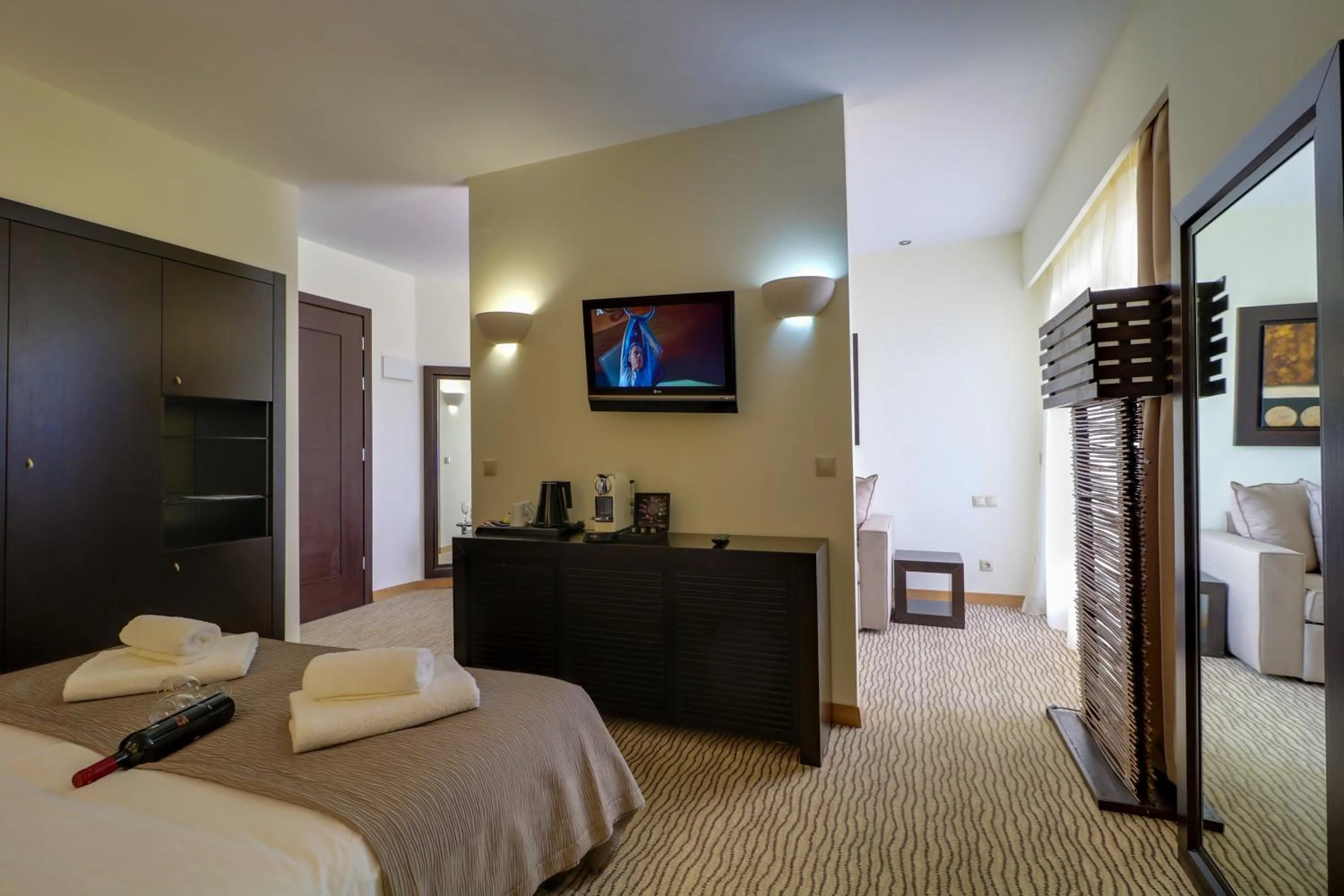 TV and multimedia, Bed in Olympian Bay Grand Resort