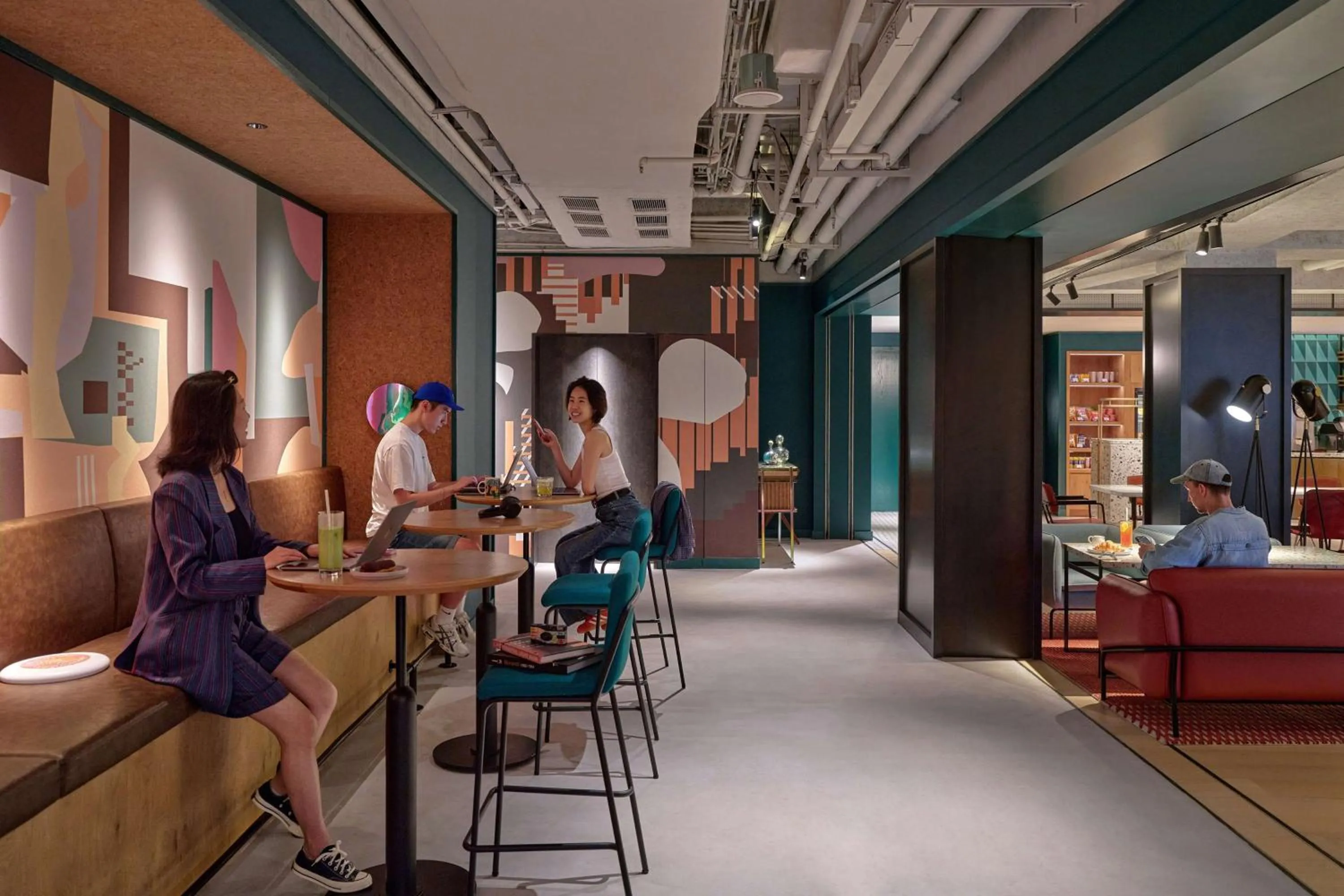 Restaurant/places to eat in Caption by Hyatt Zhongshan Park Shanghai