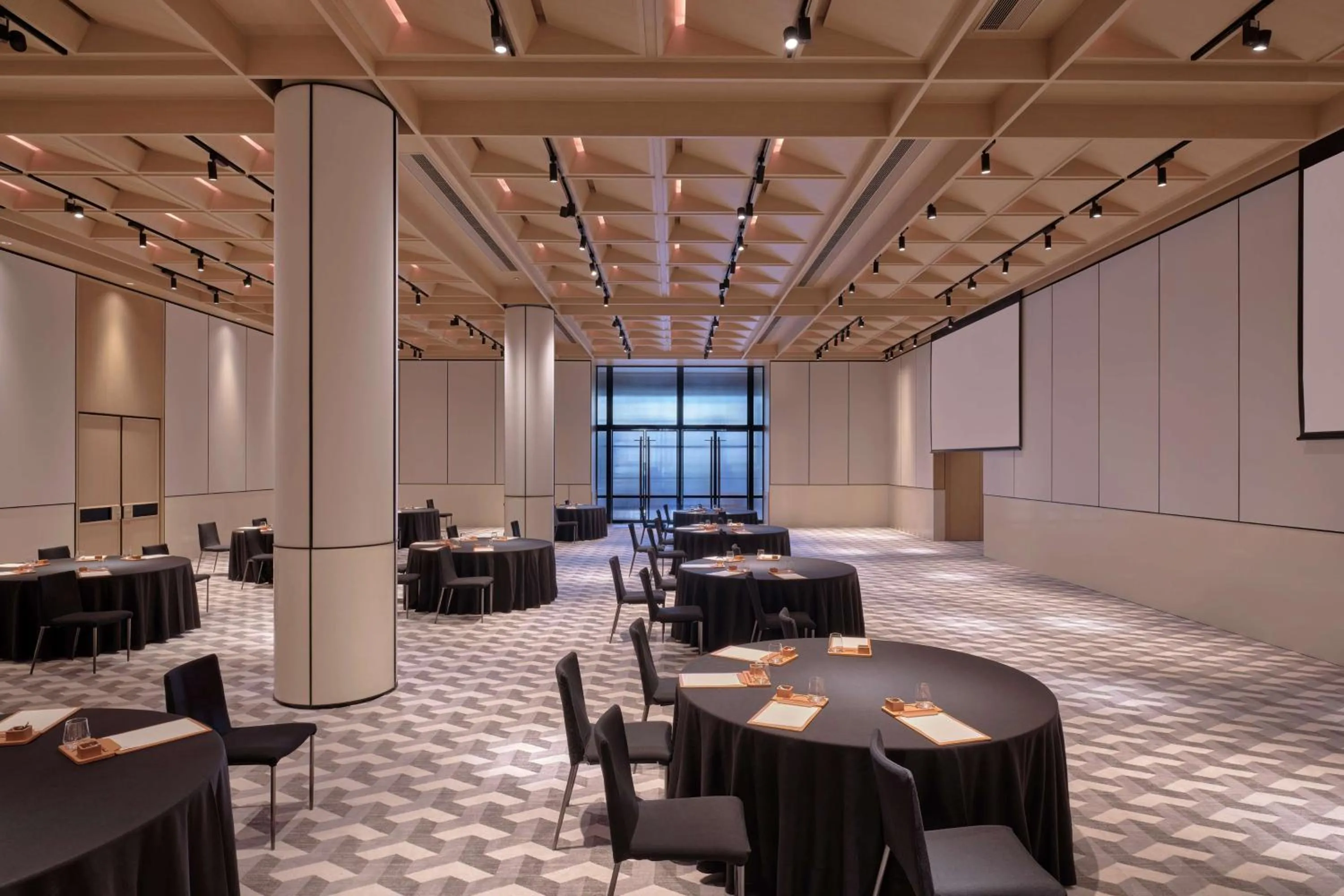 Lobby or reception in Hyatt Centric Zhongshan Park Shanghai