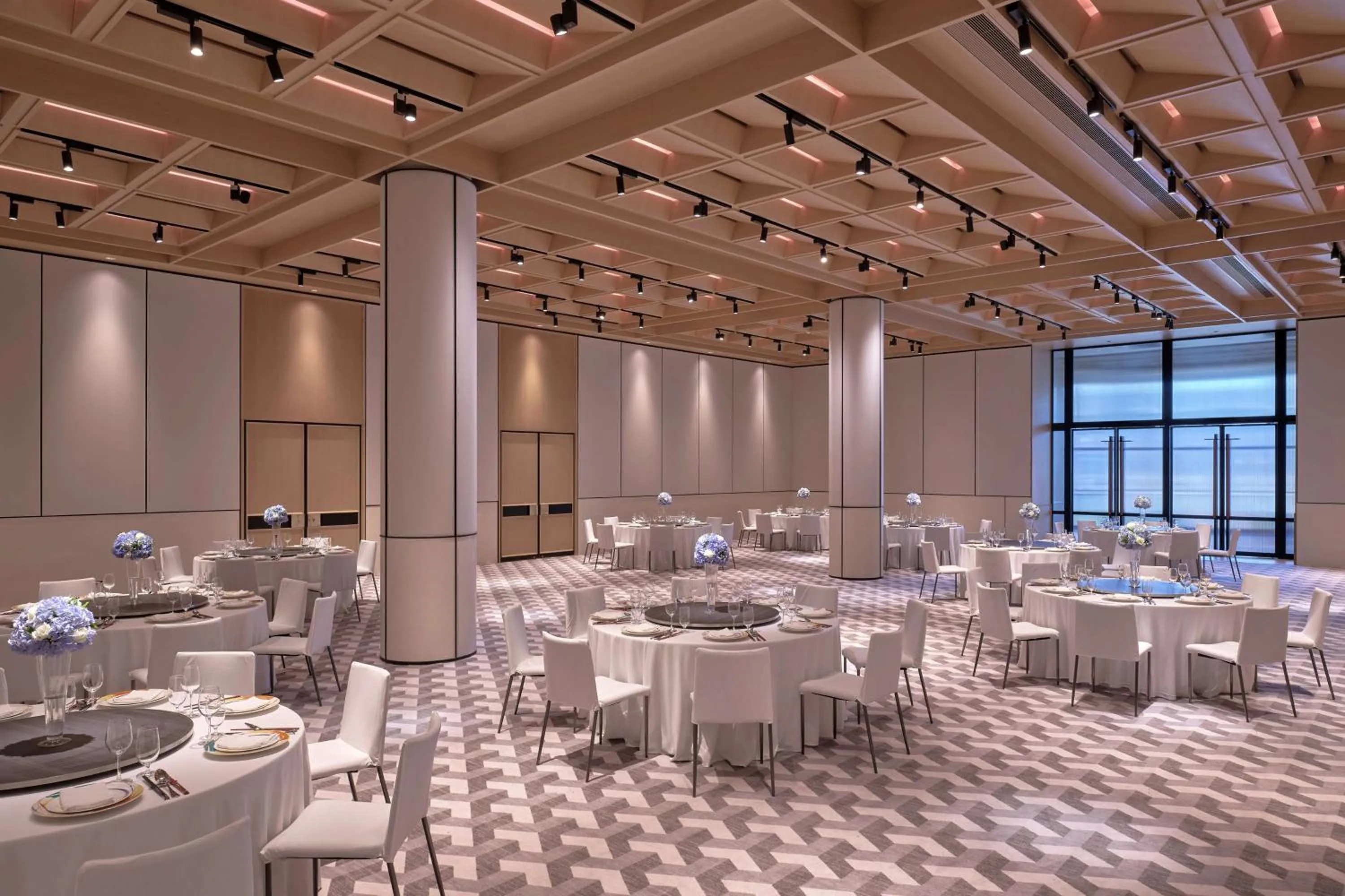 Lobby or reception in Hyatt Centric Zhongshan Park Shanghai