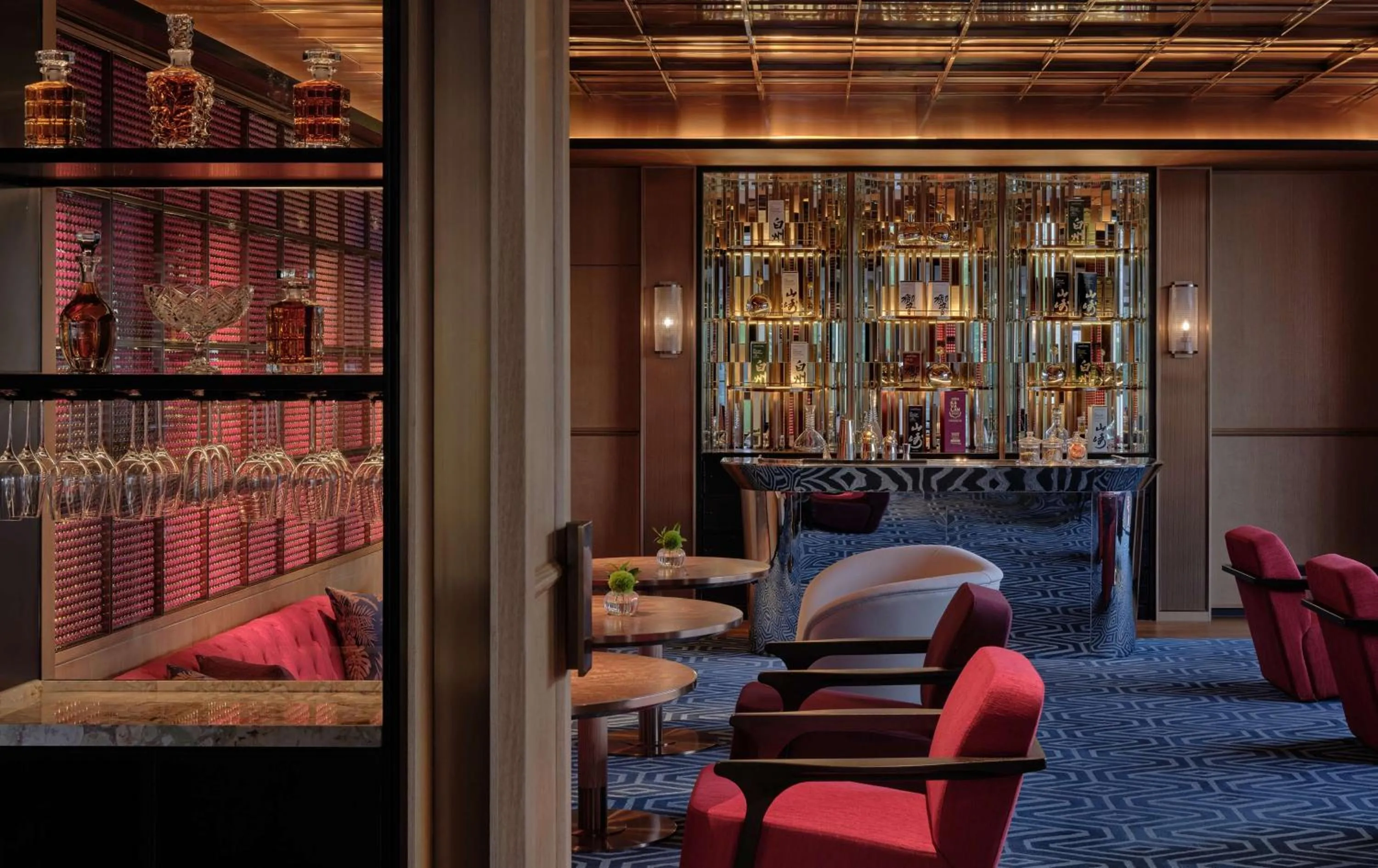Lounge or bar in Hyatt Centric Zhongshan Park Shanghai