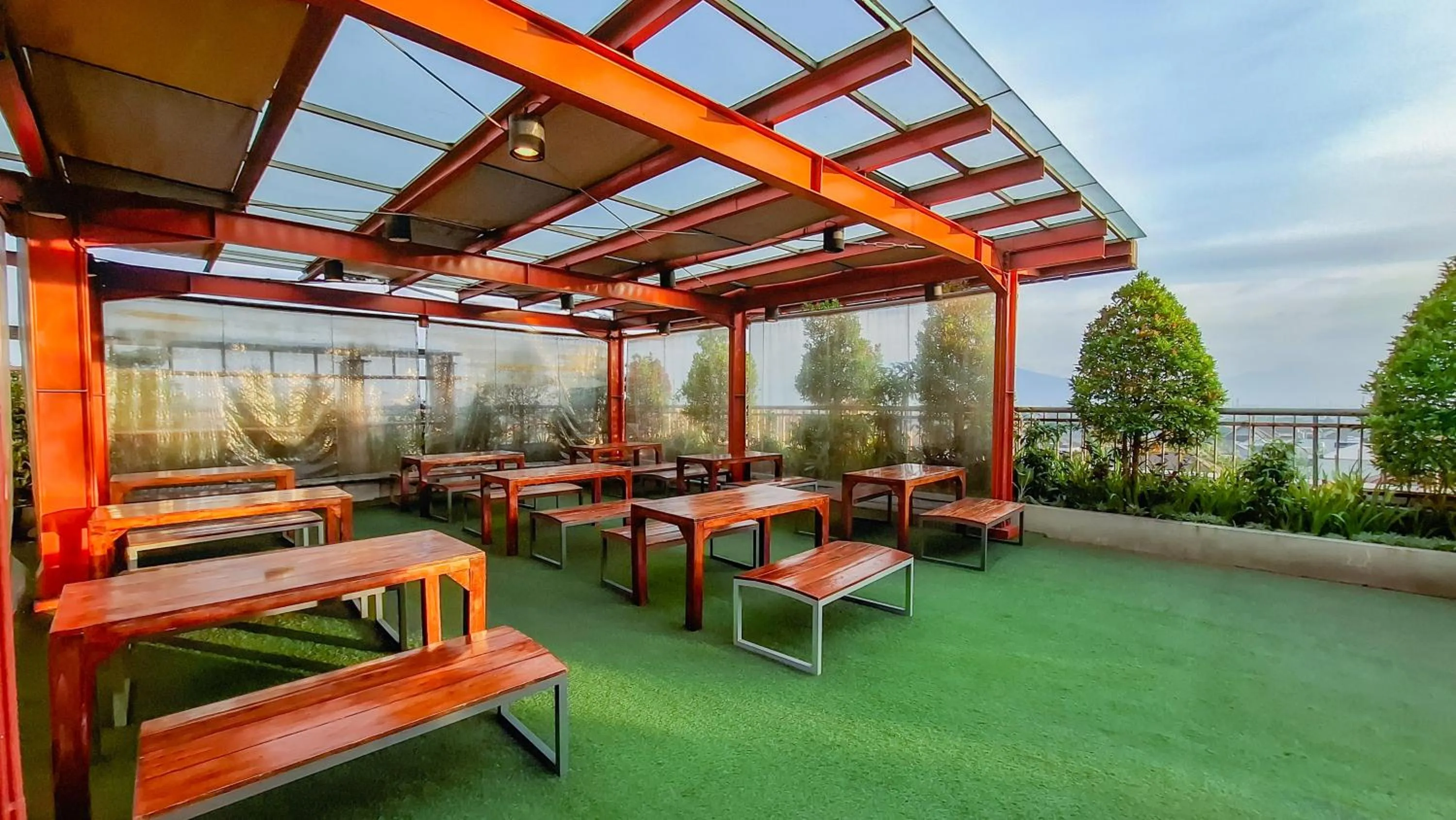 HARRIS Hotel & Convention Festival Citylink Bandung