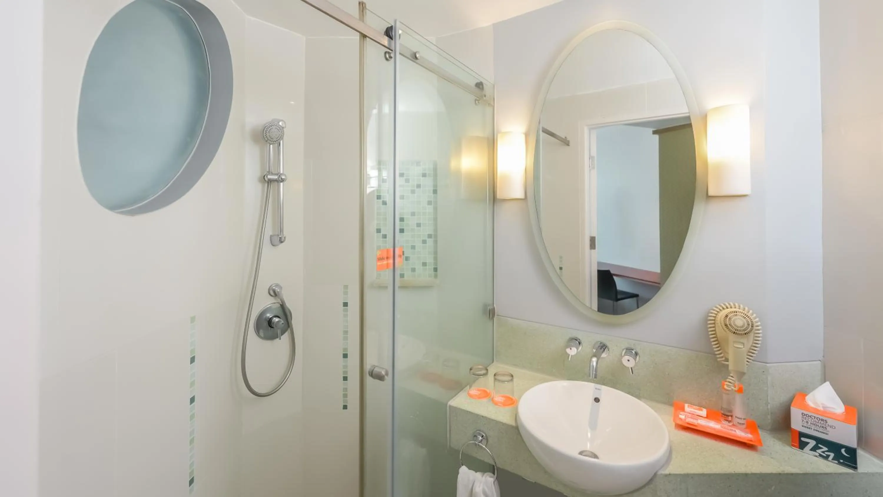 HARRIS Hotel & Convention Festival Citylink Bandung