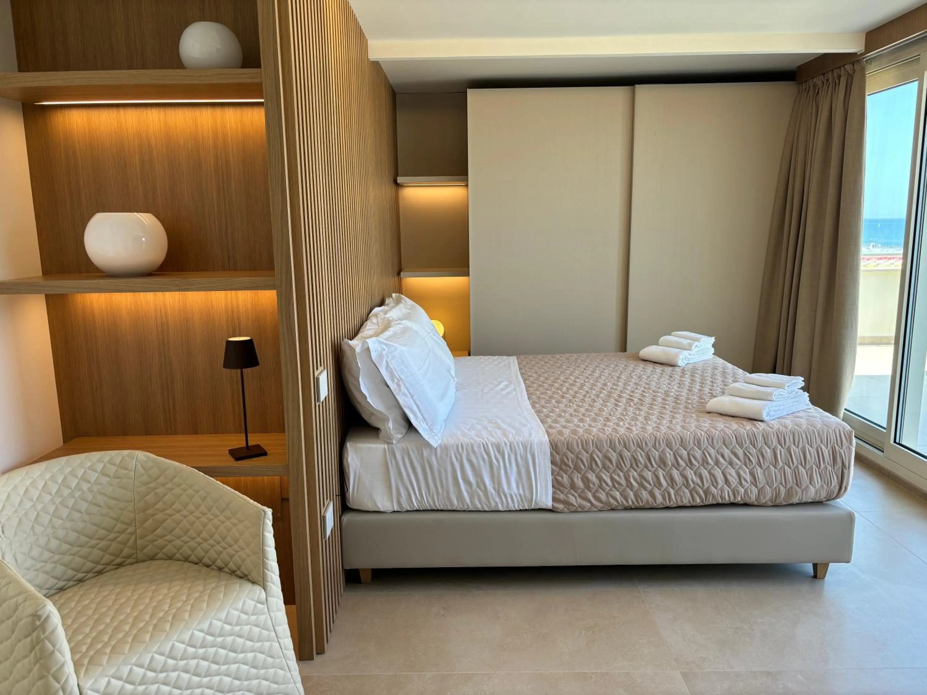 Bed in Hotel Orchidea