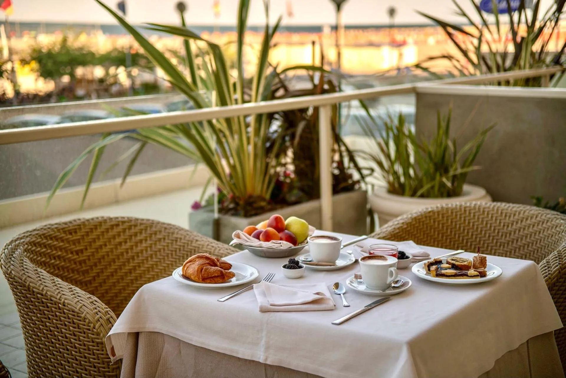 Breakfast in Hotel Orchidea