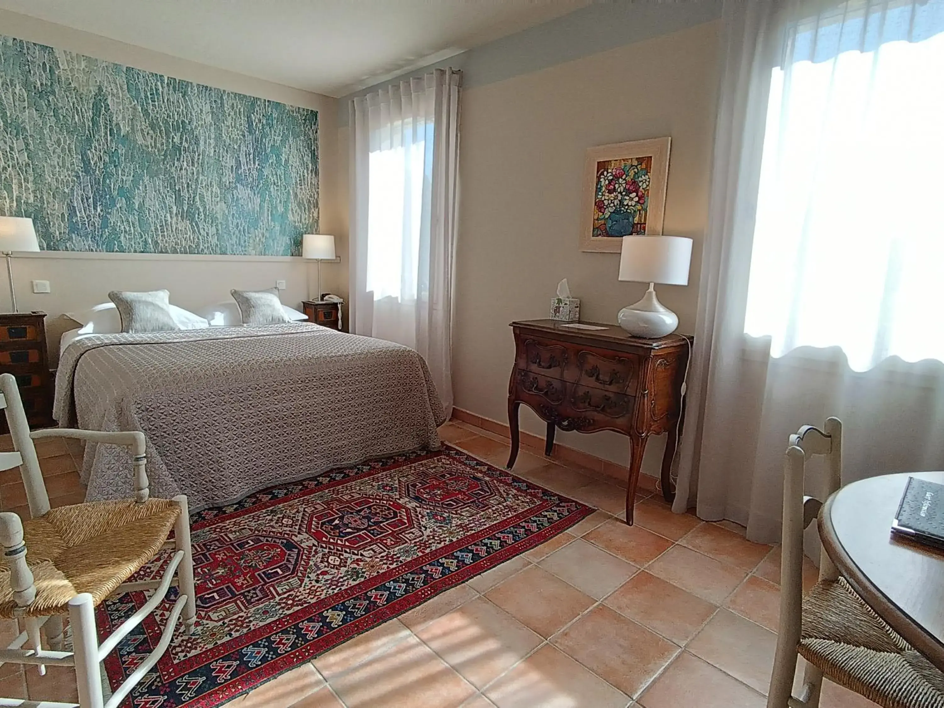 Comfort Double or Twin Room in Hôtel La Bastide d'Iris Comfort Double or Twin Room in Hôtel La Bastide d'Iris