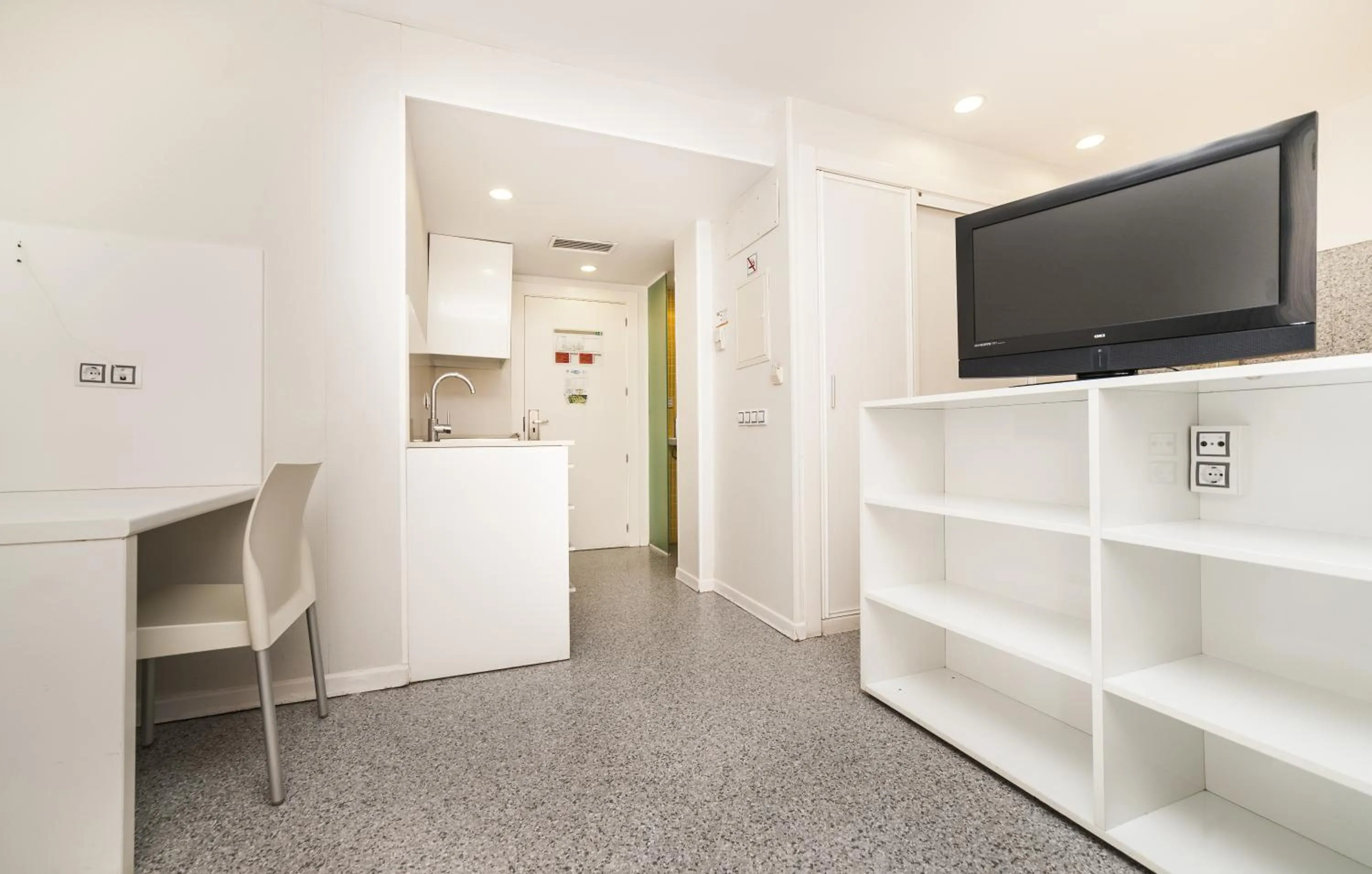 Photo of the whole room in Apartamentos Turísticos Mix BR AT2179