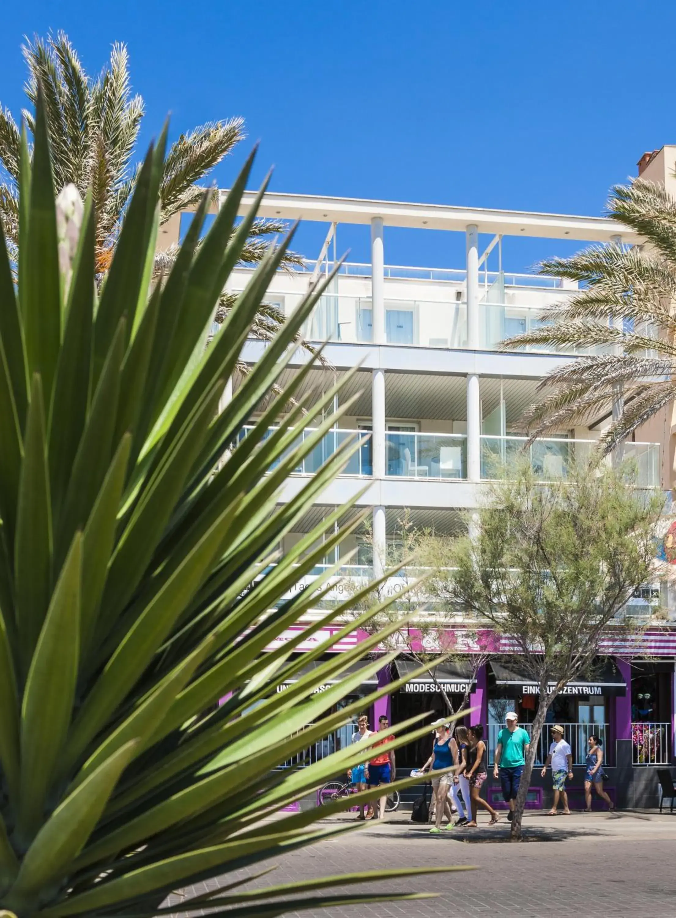 Property building in Apartamentos Turísticos Mix BR AT2179 Property building in Apartamentos Turísticos Mix BR AT2179