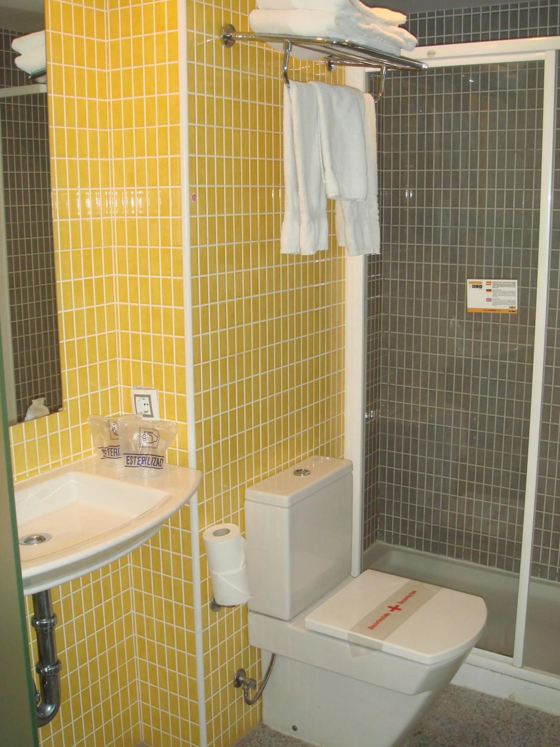 Bathroom in Apartamentos Turísticos Mix BR AT2179