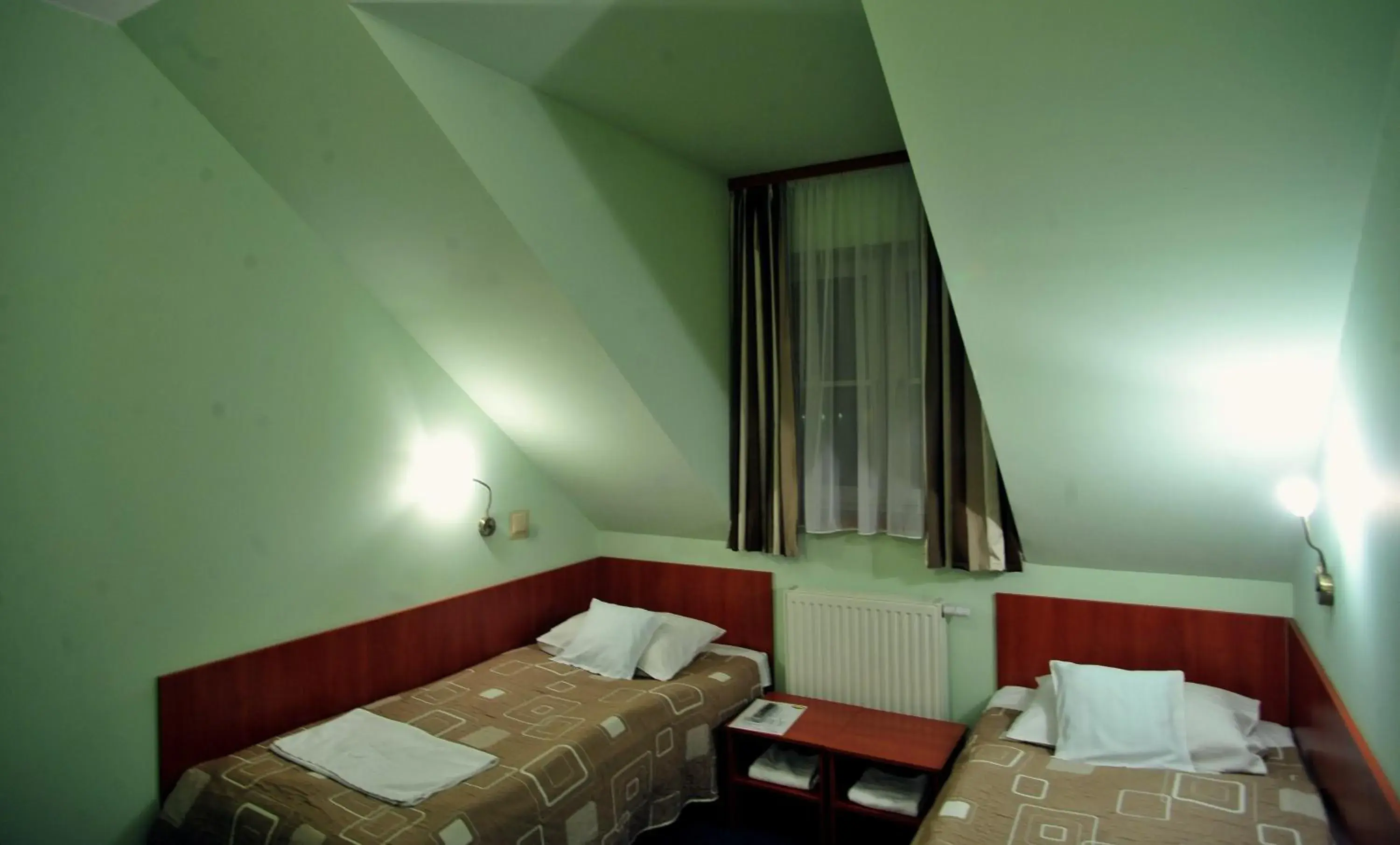 Twin Room in Hotel Złote Dęby Twin Room in Hotel Złote Dęby