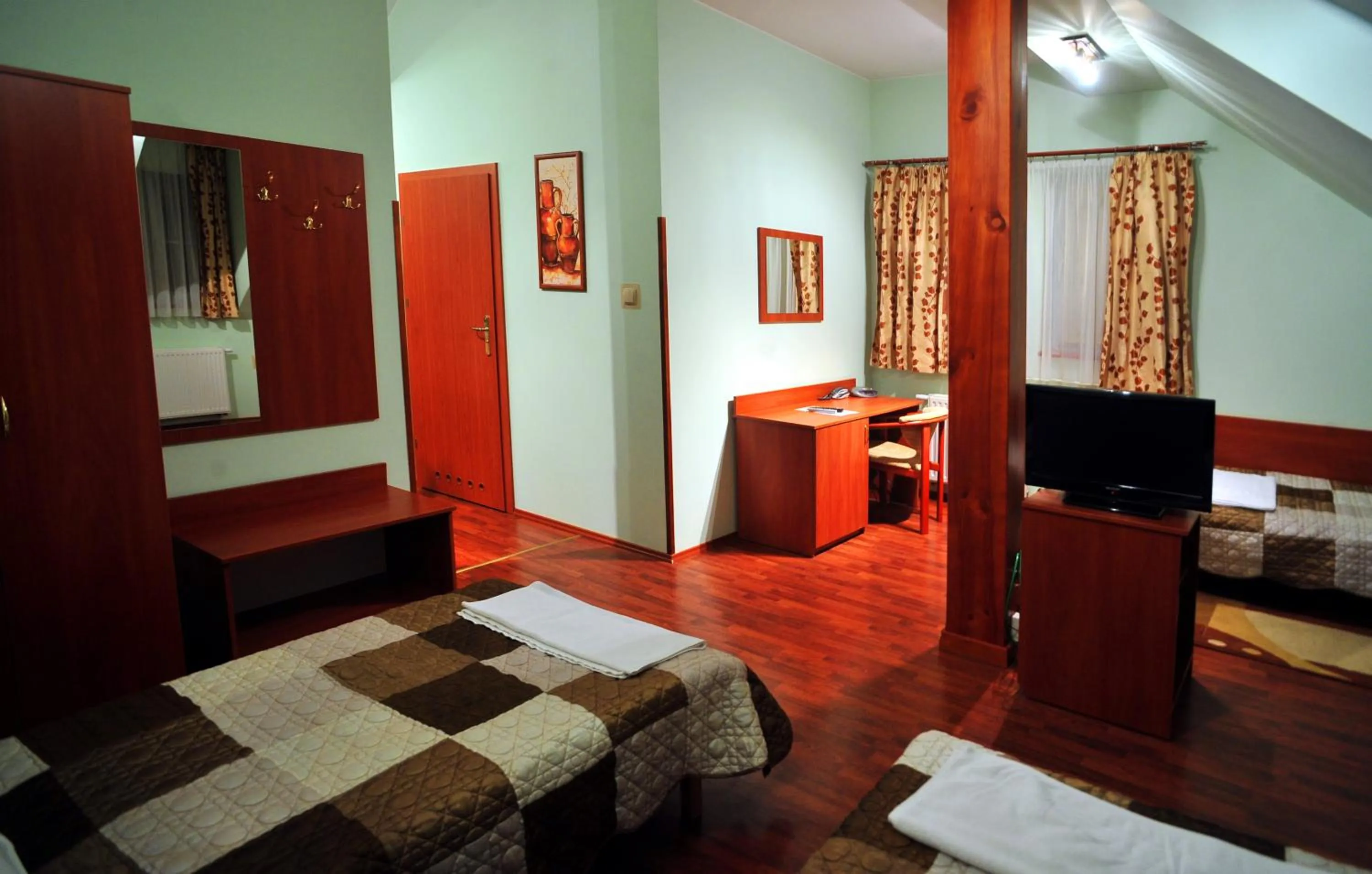 Bed in Hotel Złote Dęby