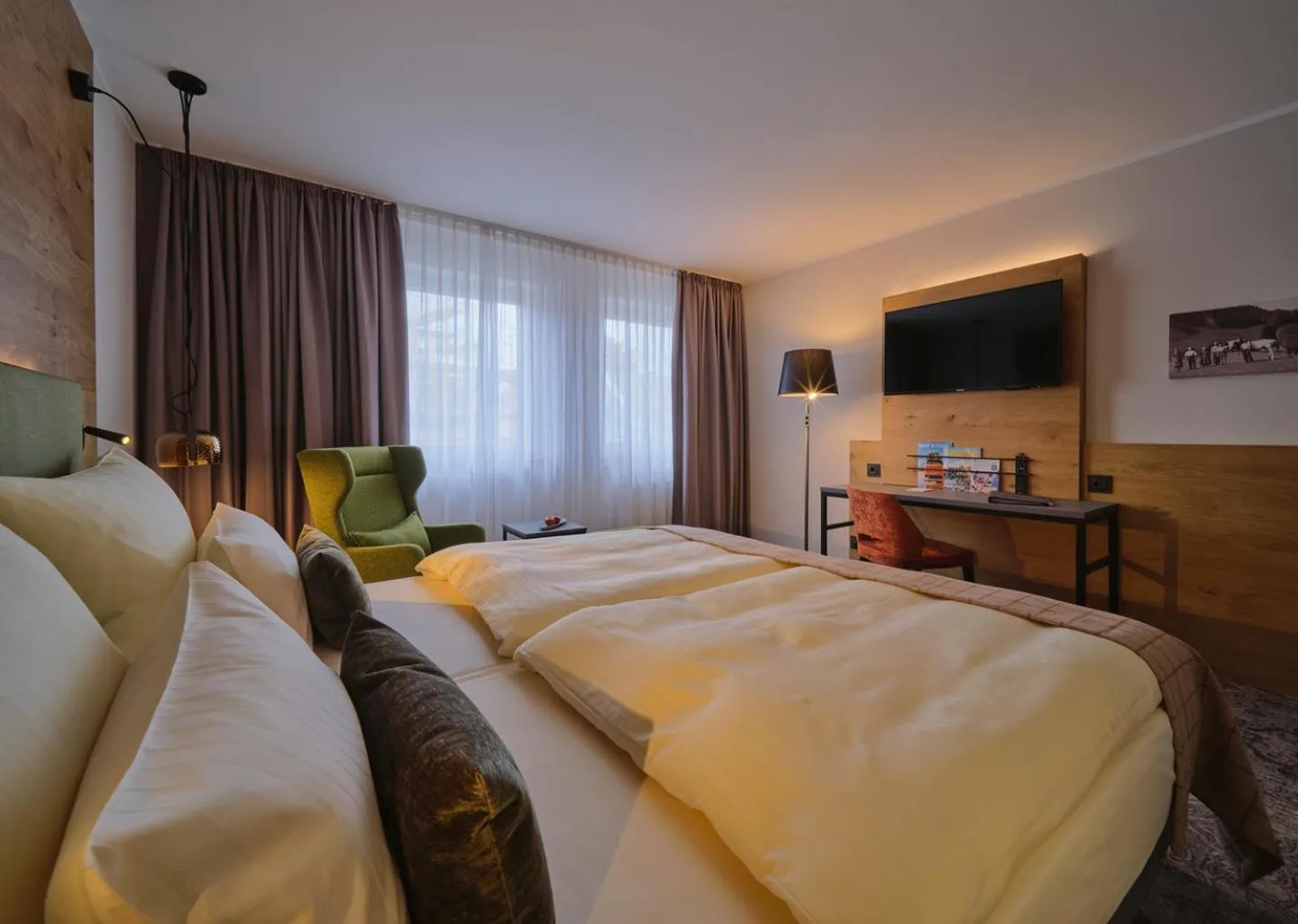 Bed in Hotel Restaurant Burg-Klause