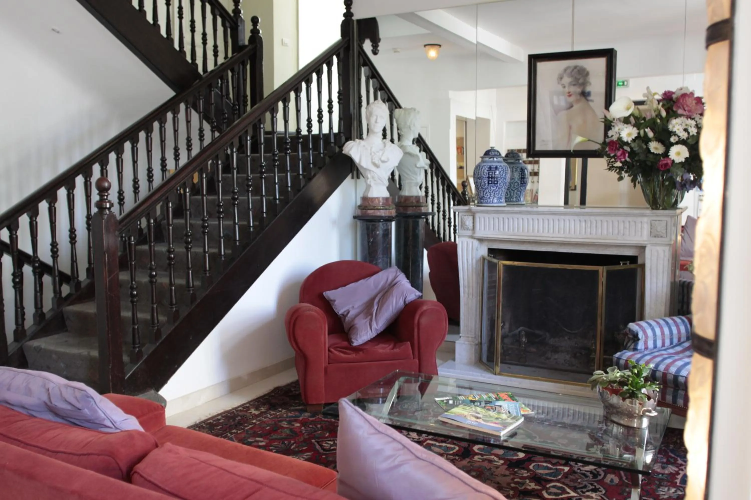 Seating area in Hôtel Maïtagaria