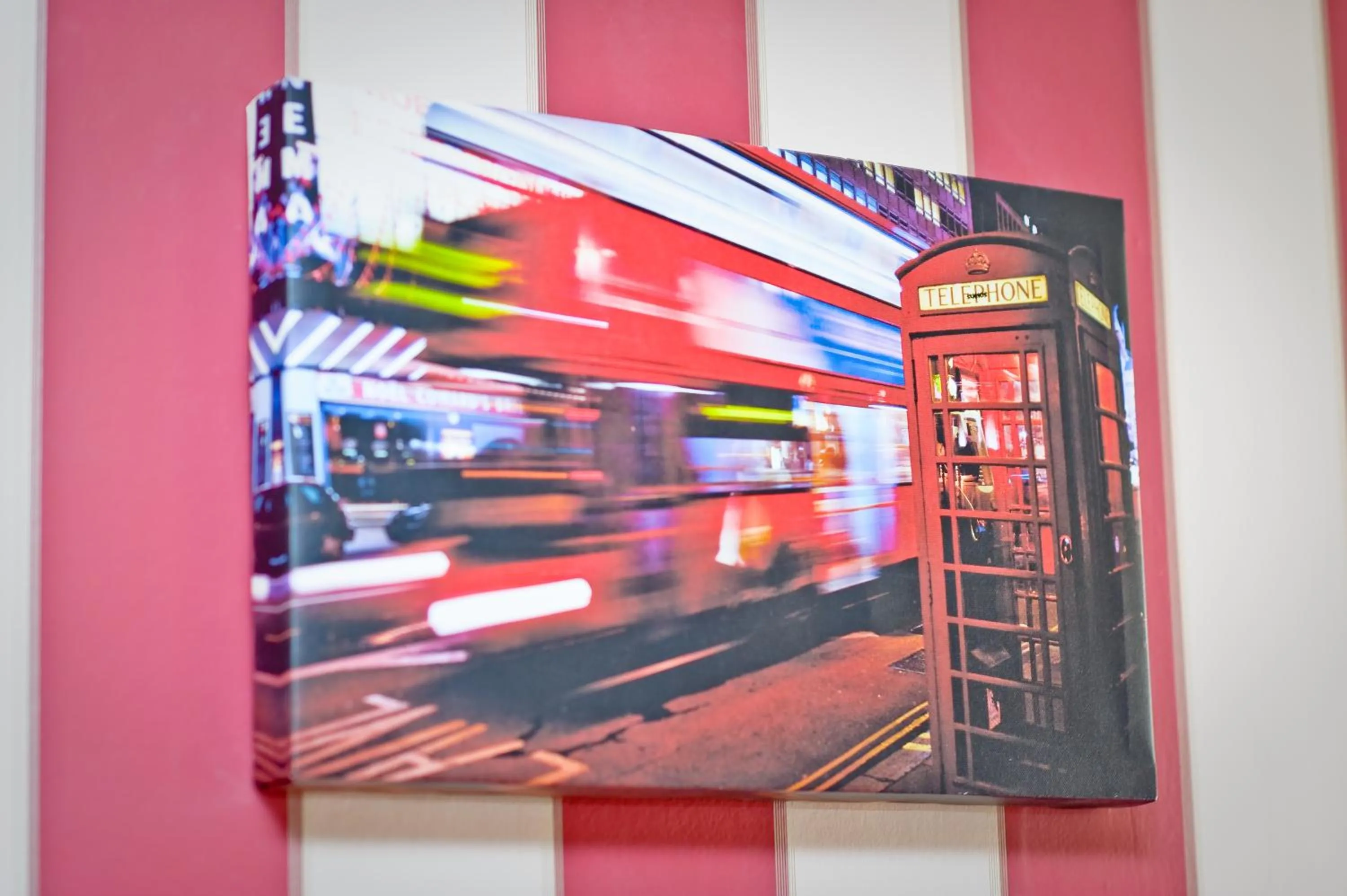 Decorative detail in Leigh House Hotel