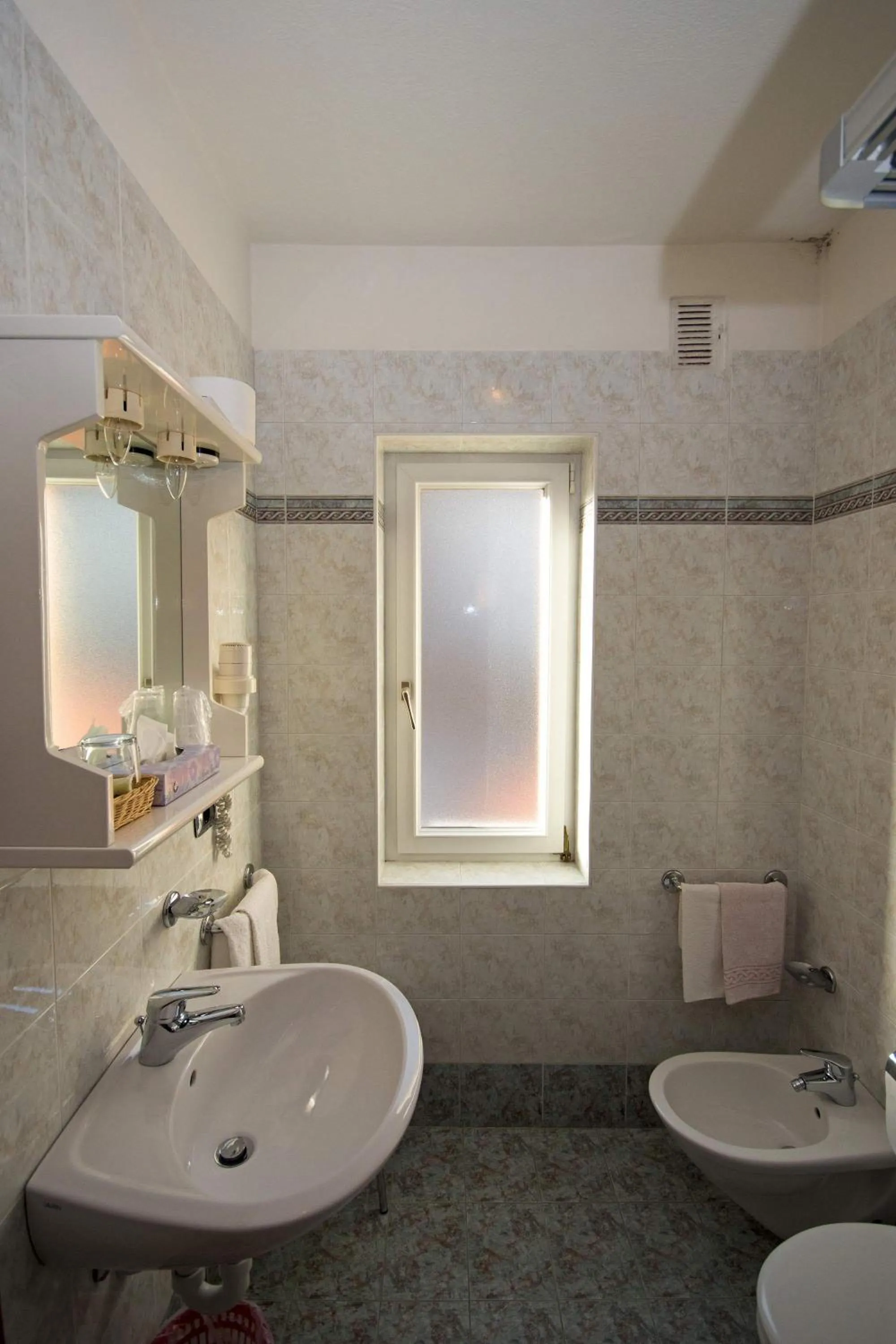 Bathroom in Hotel Miravalle