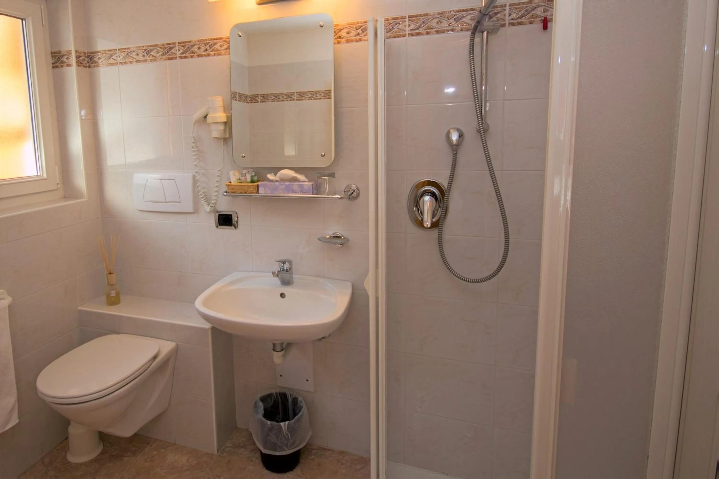 Bathroom in Hotel Miravalle