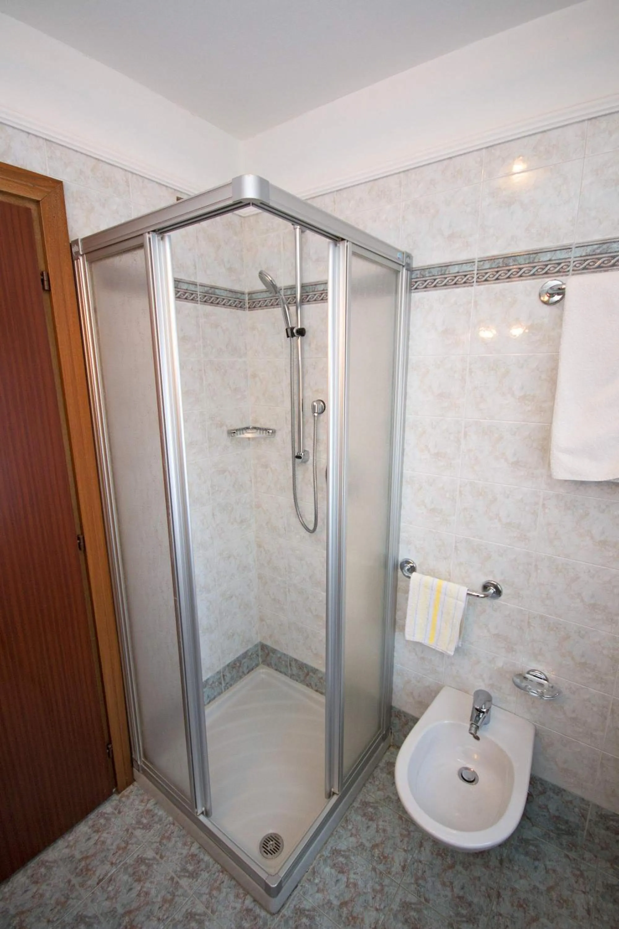 Bathroom in Hotel Miravalle