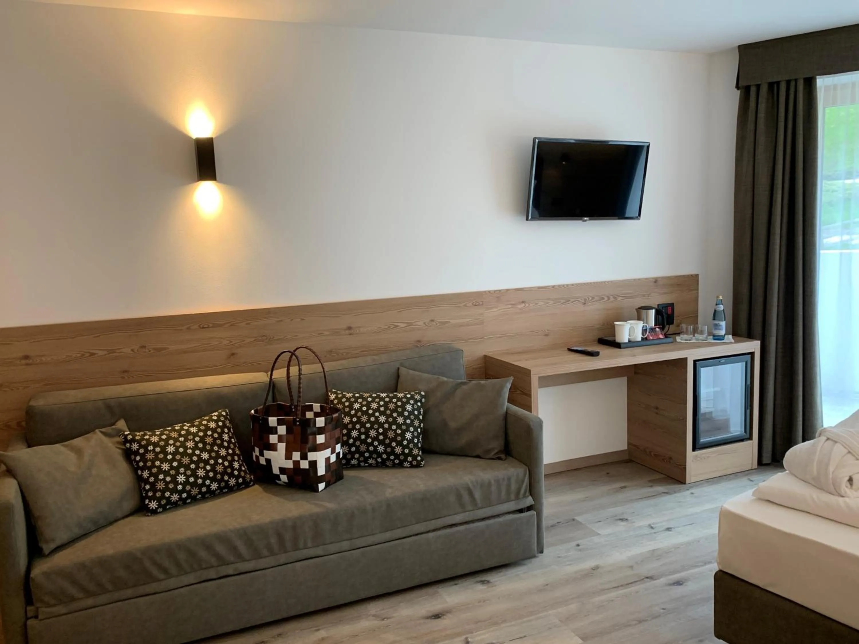 View (from property/room), Bed in Hotel Miravalle