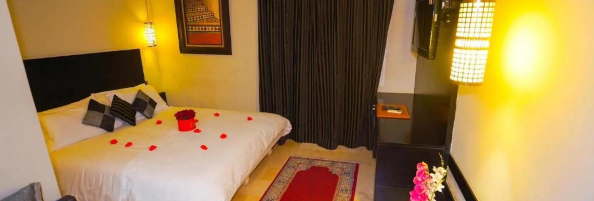 Bed in Palais Riad Reda & Spa