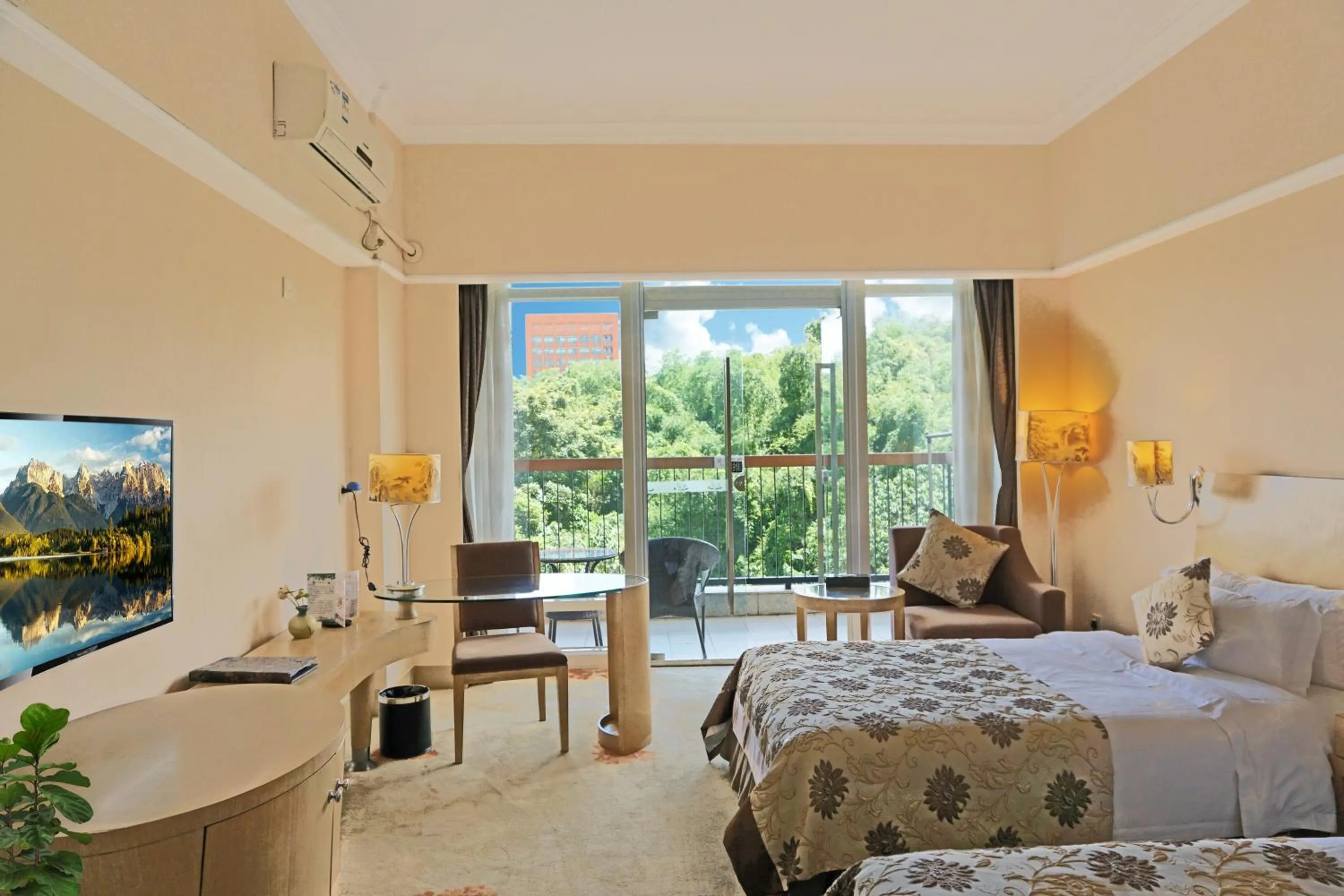 Bed in University Town International Hotel