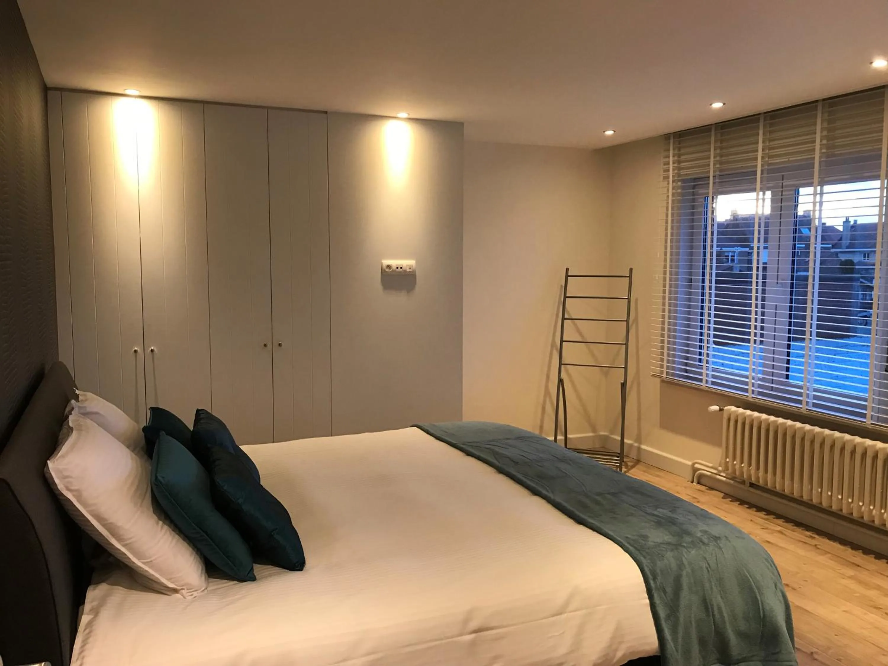 Bedroom, Bed in Vakantiewoning Margaux -free parking - Sauna