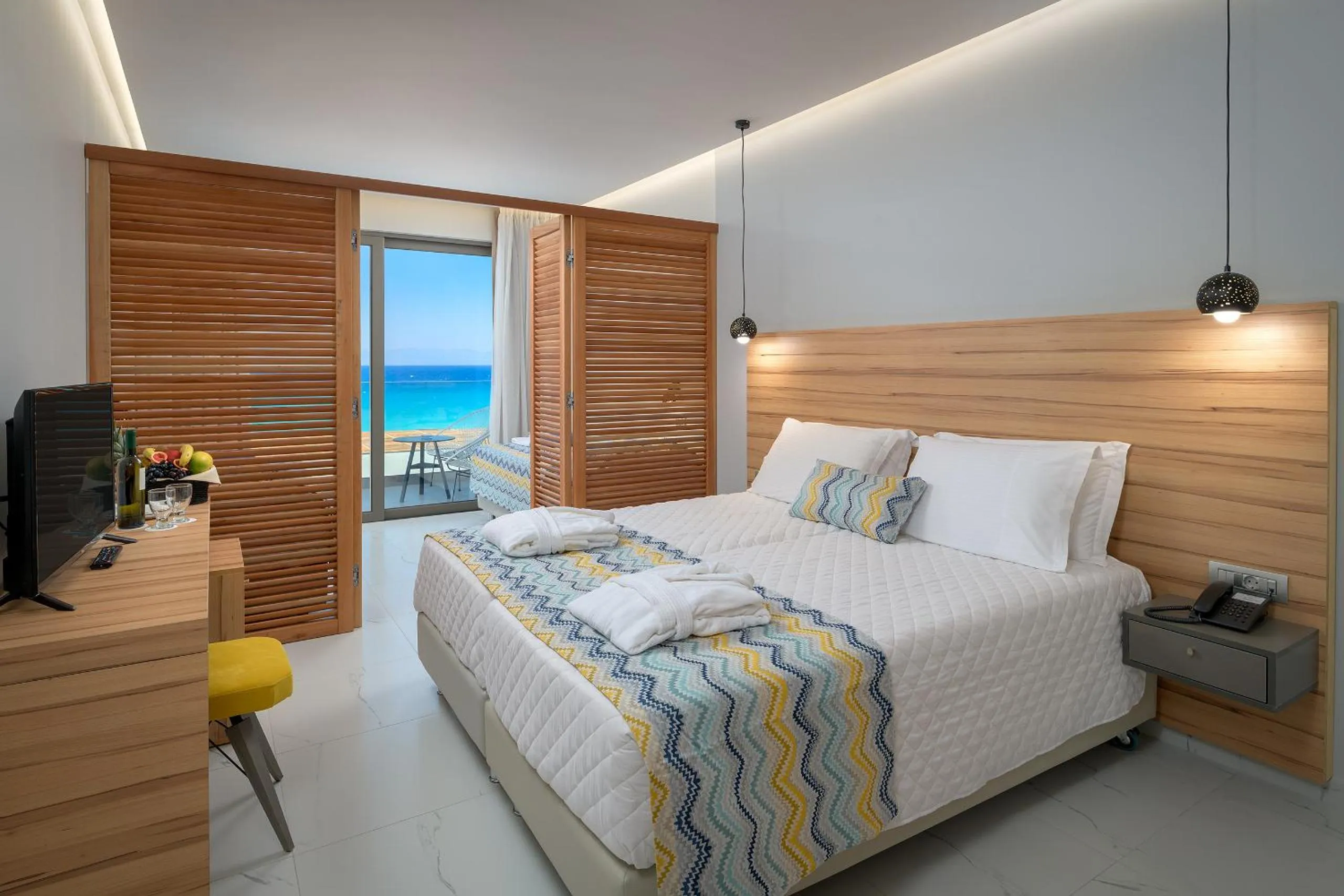 Bed in Avra Beach Resort