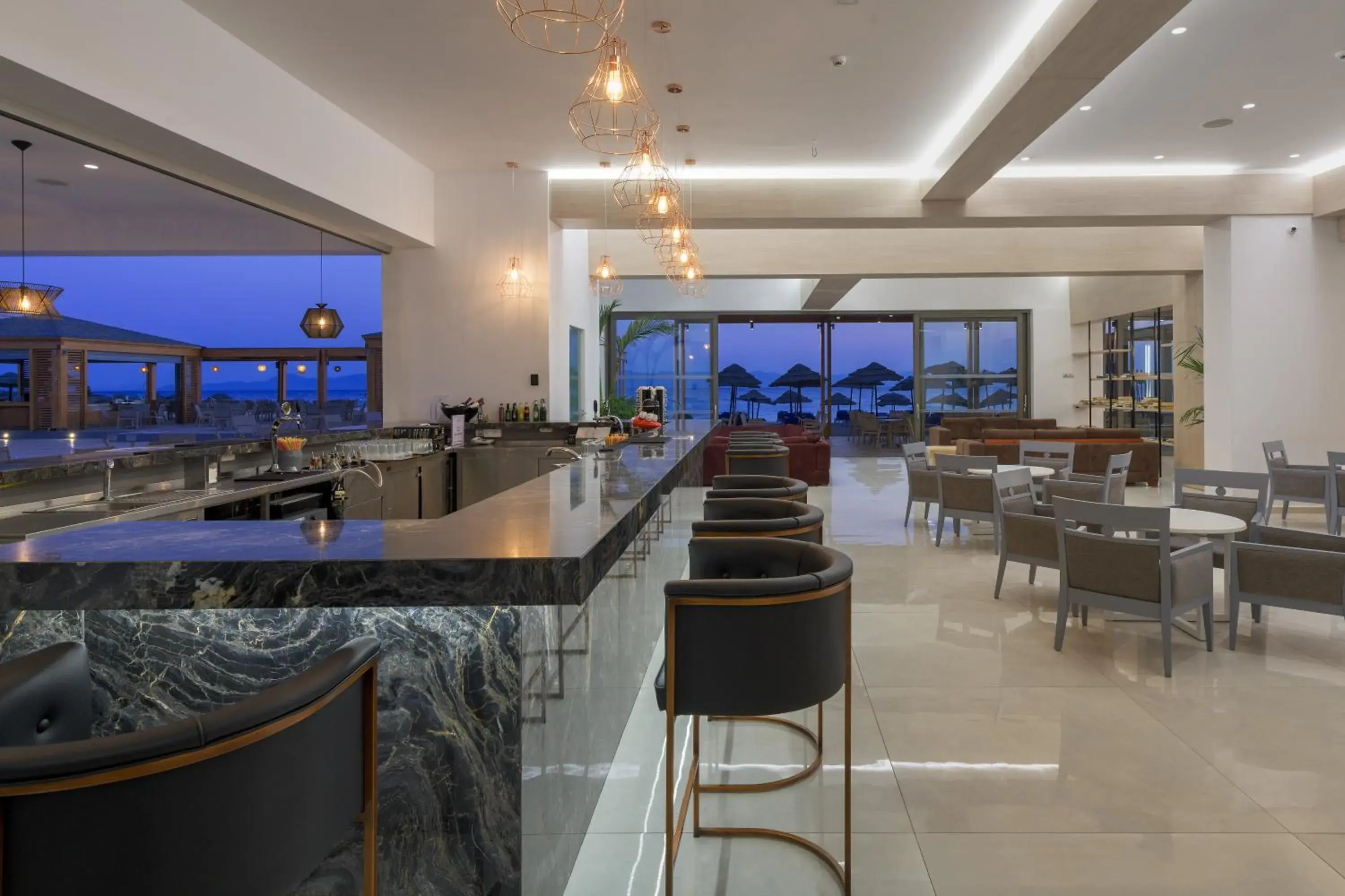 Lounge or bar in Avra Beach Resort Lounge or bar in Avra Beach Resort