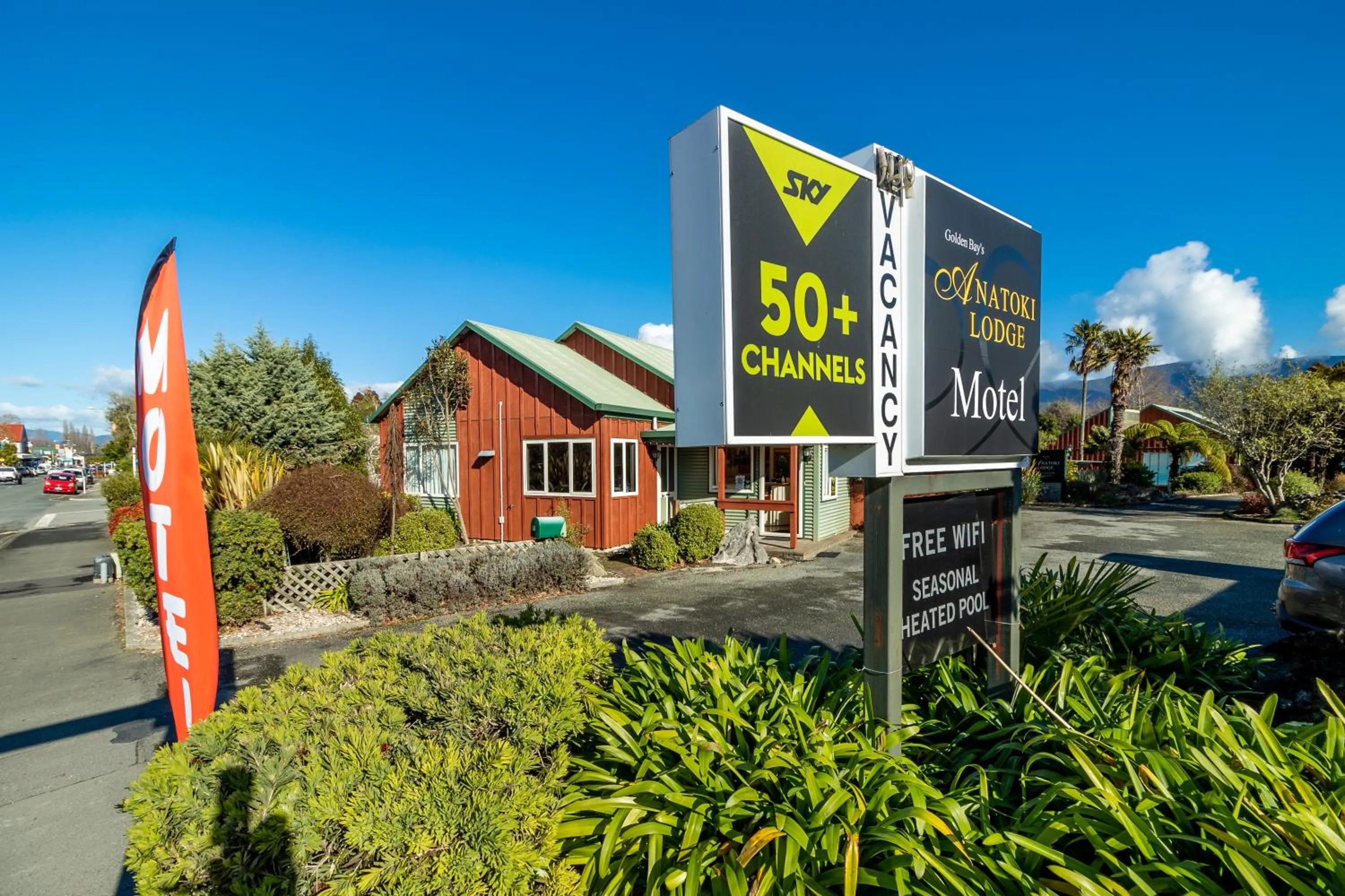 Property building in Anatoki Lodge Motel