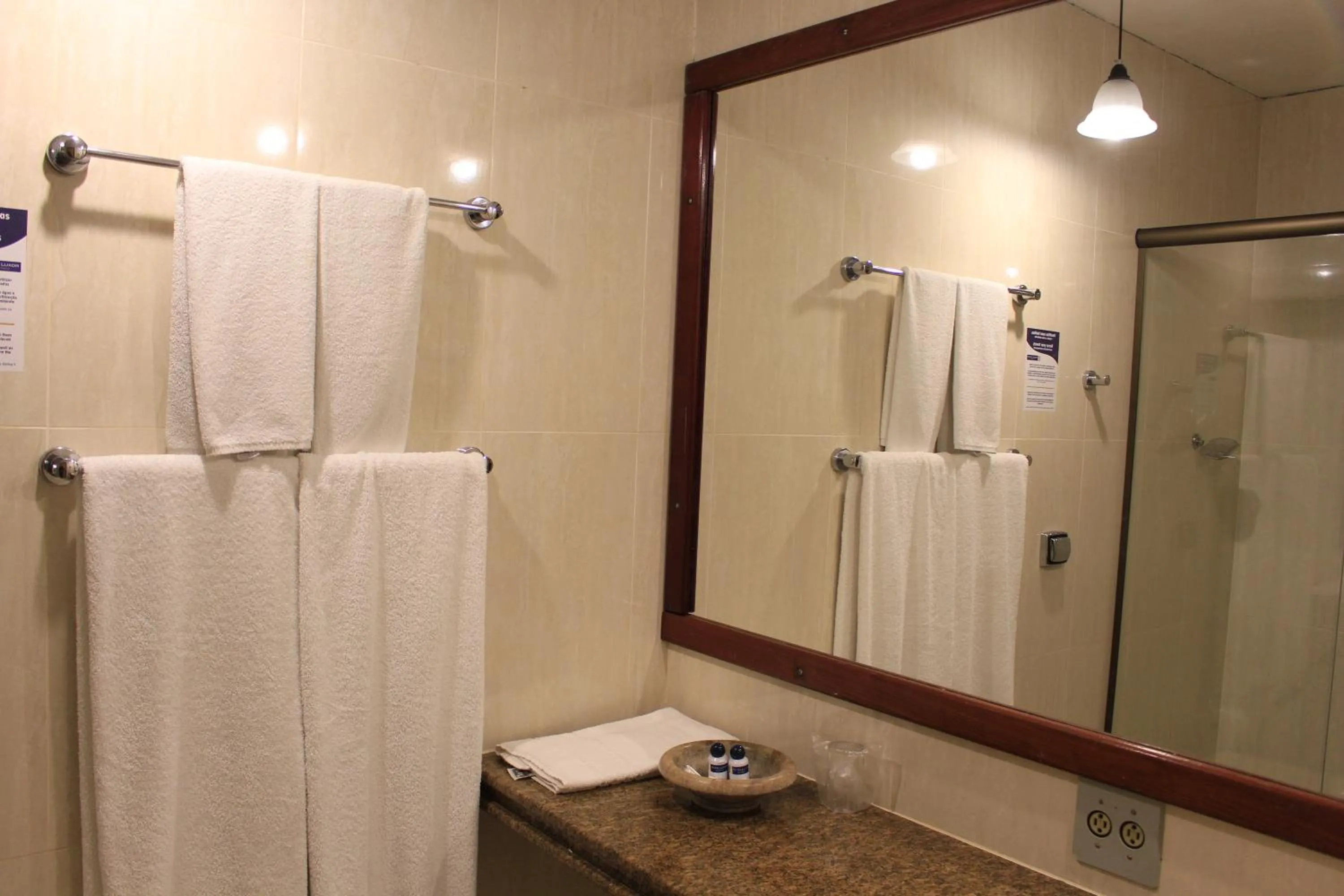 Bathroom in Hotel Luxor