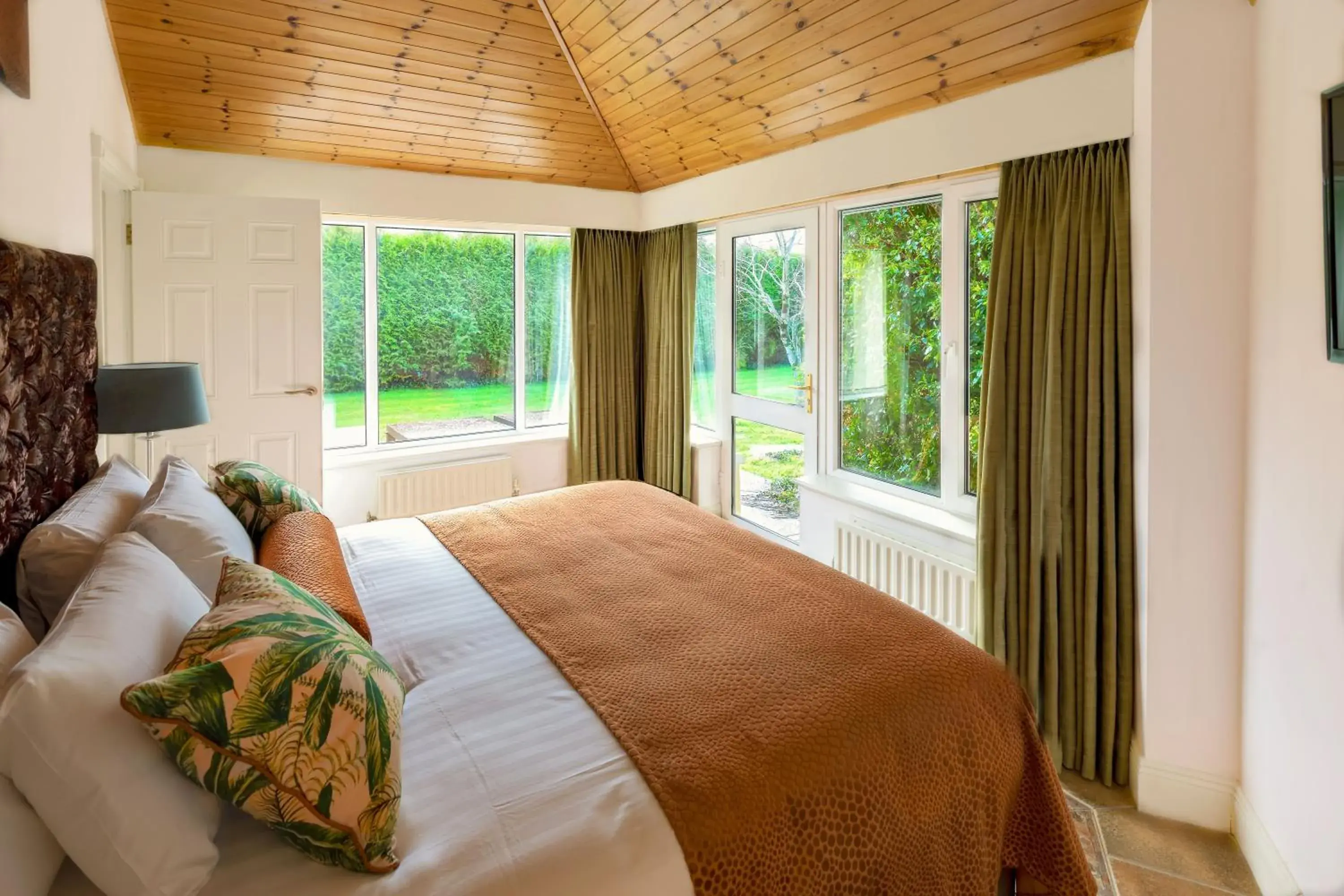 Garden Suite in Brook Lodge Boutique Hotel Garden Suite in Brook Lodge Boutique Hotel