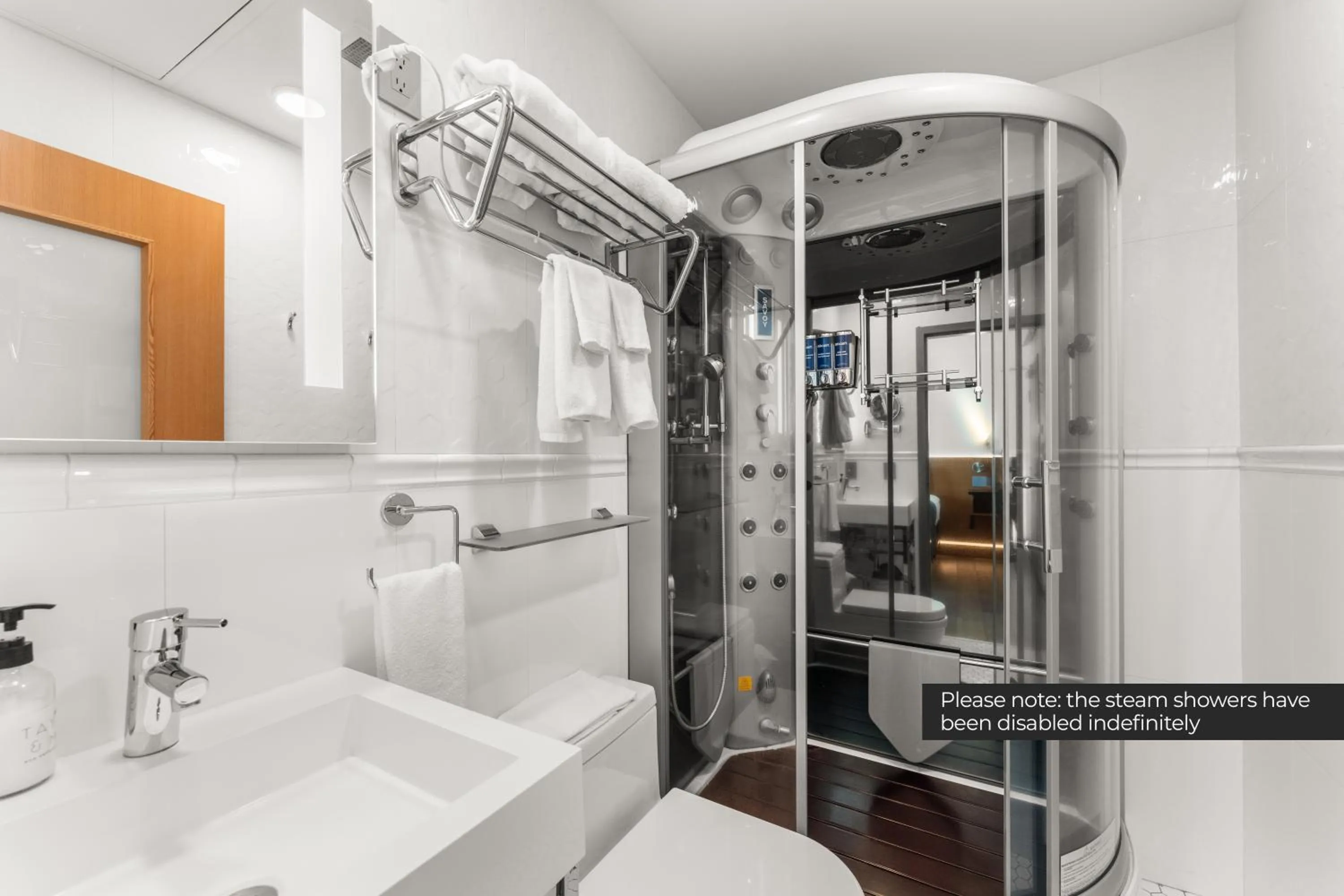 Shower in Savoy Hotel